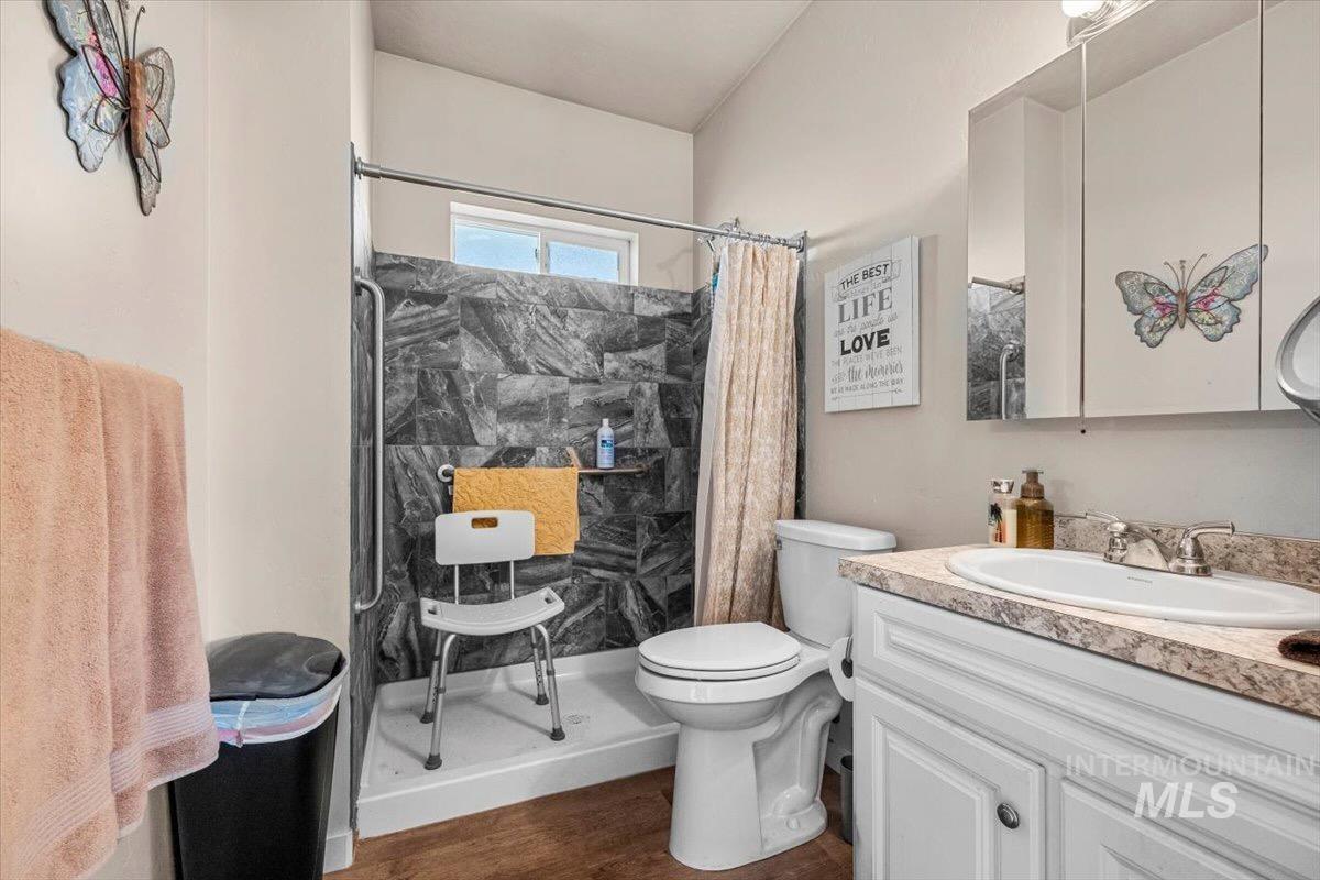 18010 Propeller Ln Property Photo 49