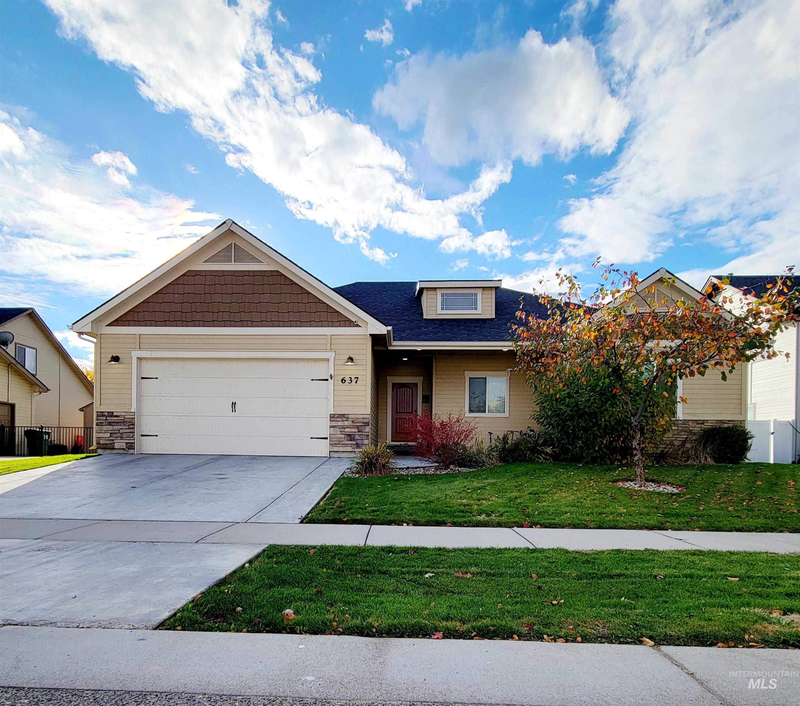 637 Syringa Springs Dr Property Photo