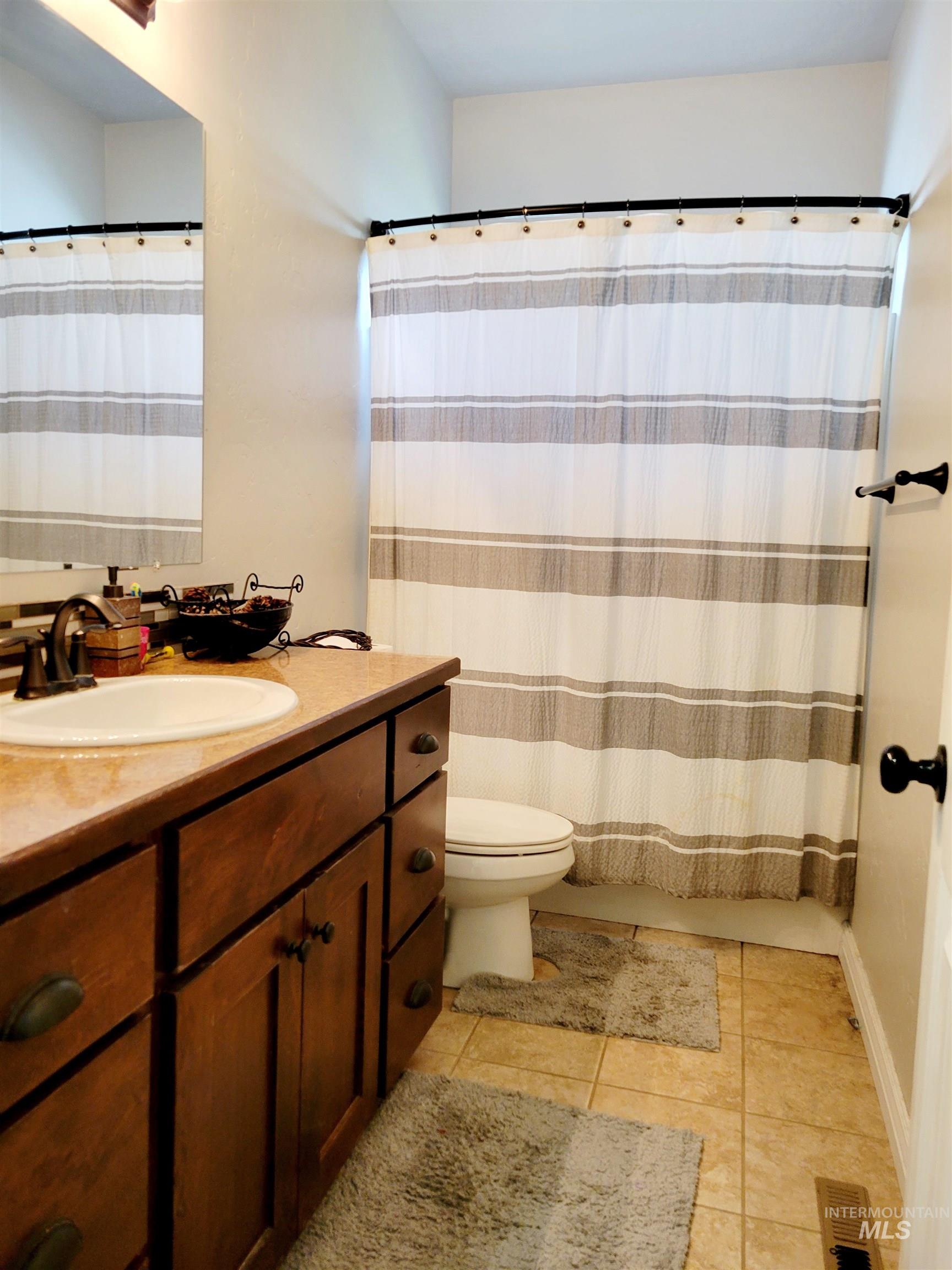 637 Syringa Springs Dr Property Photo 19