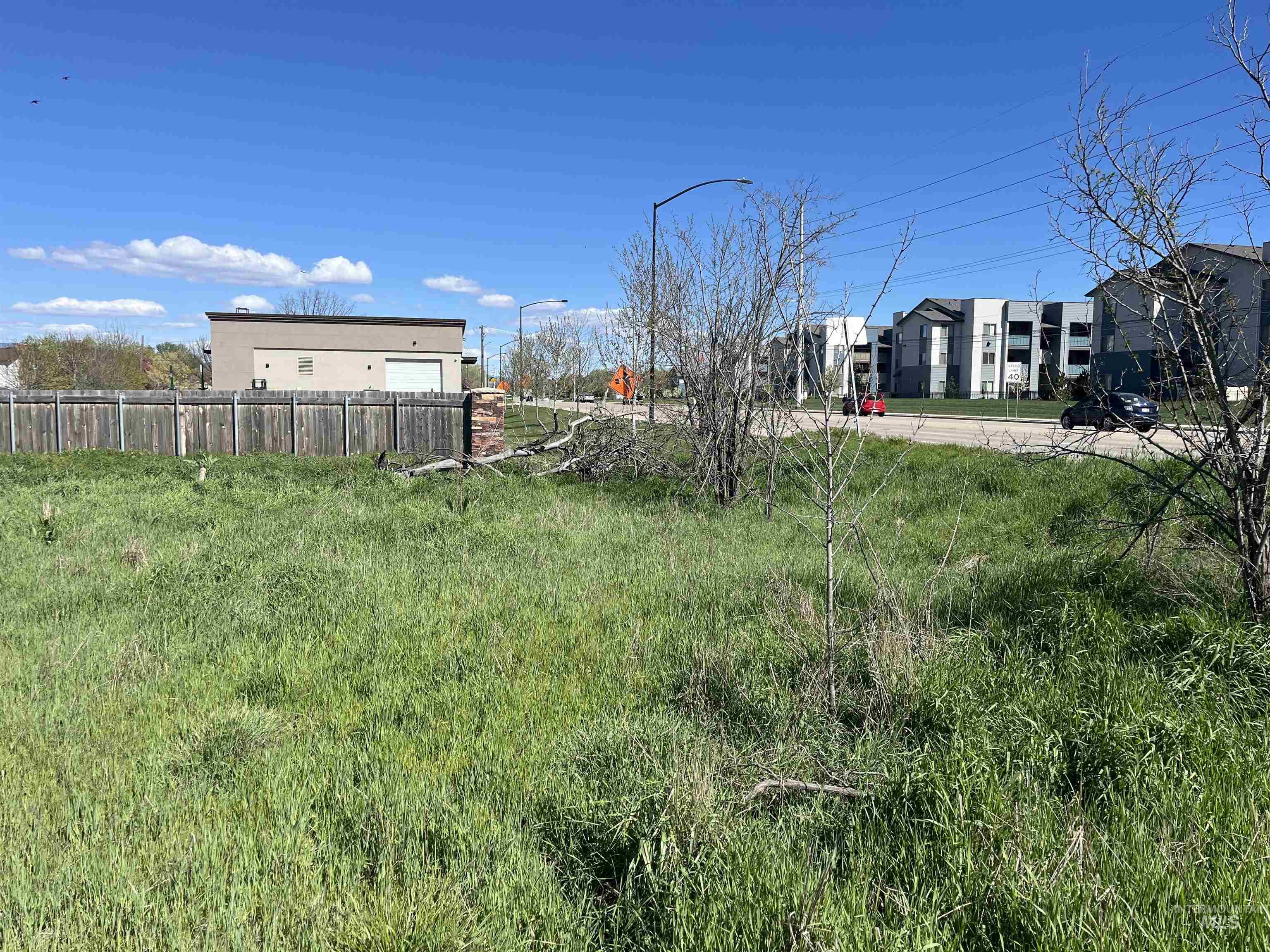 3970 E Overland Property Photo 3