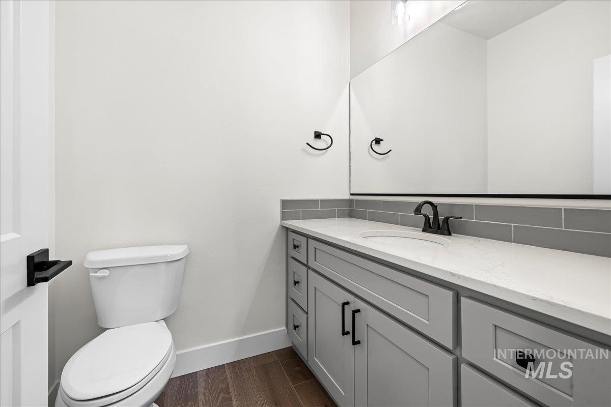 25738 Clydesdale Lane Property Photo 7