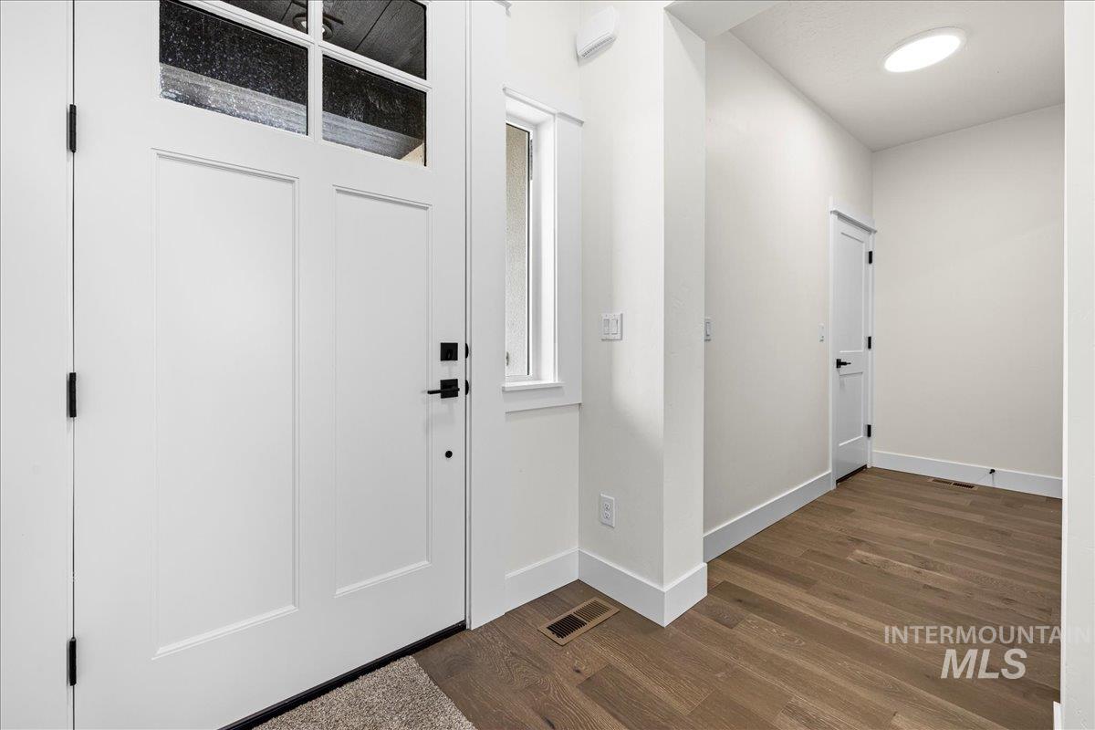 25738 Clydesdale Lane Property Photo 10