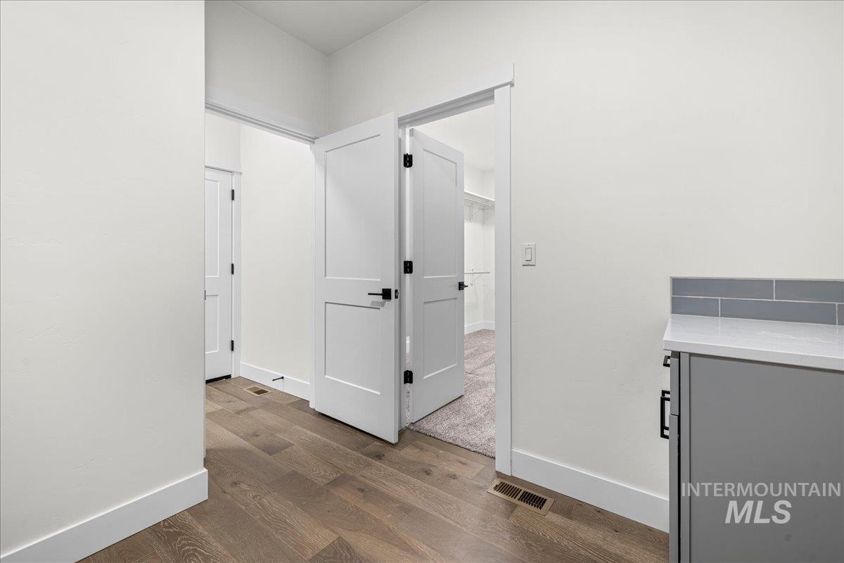 25738 Clydesdale Lane Property Photo 13