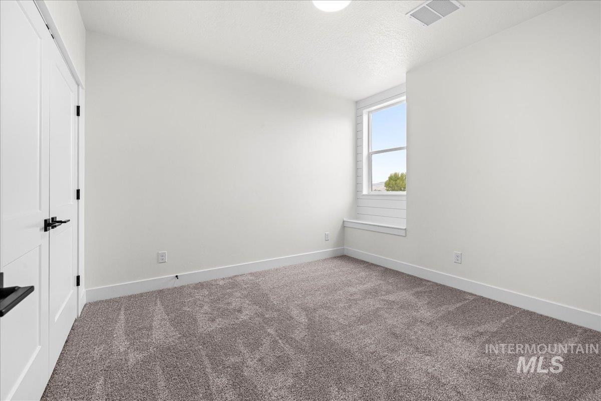25738 Clydesdale Lane Property Photo 36