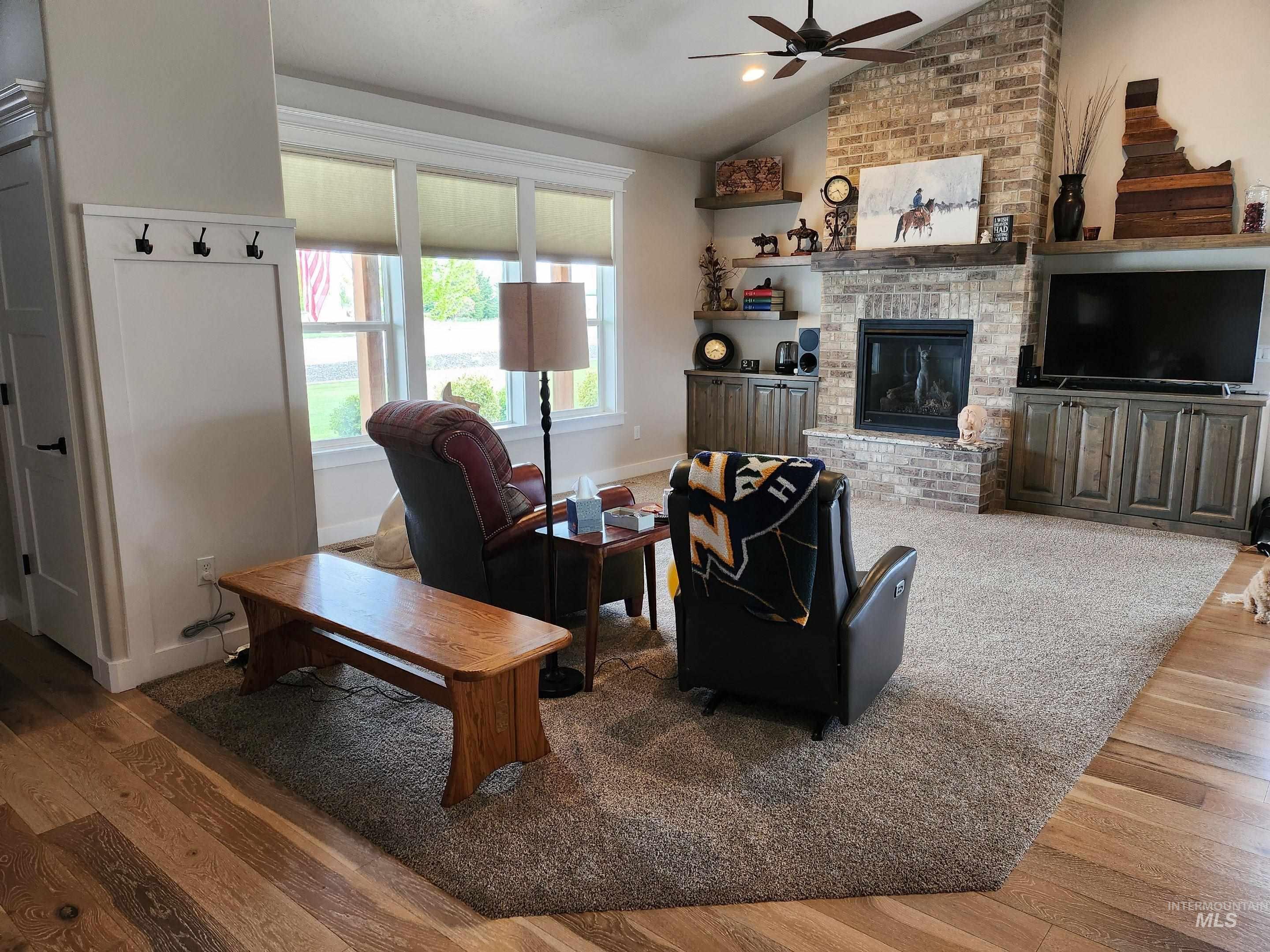 24071 Painted Horse Property Photo 5