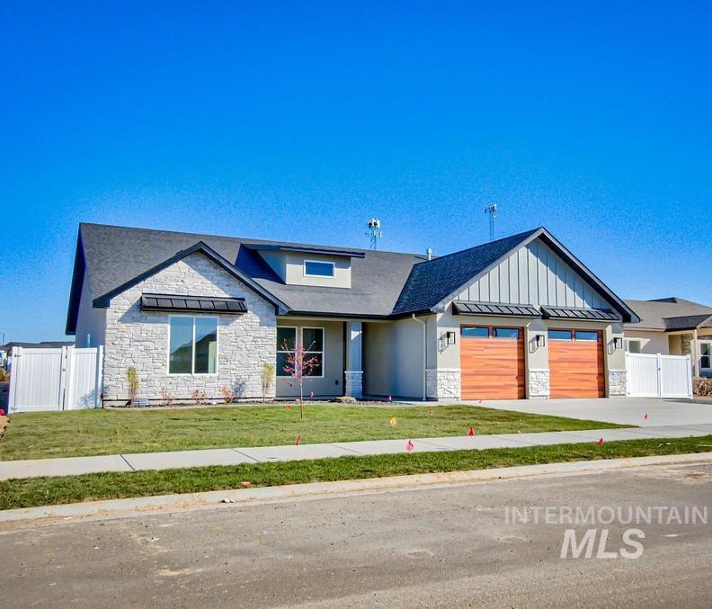 1512 Leslie Dr Property Photo 1