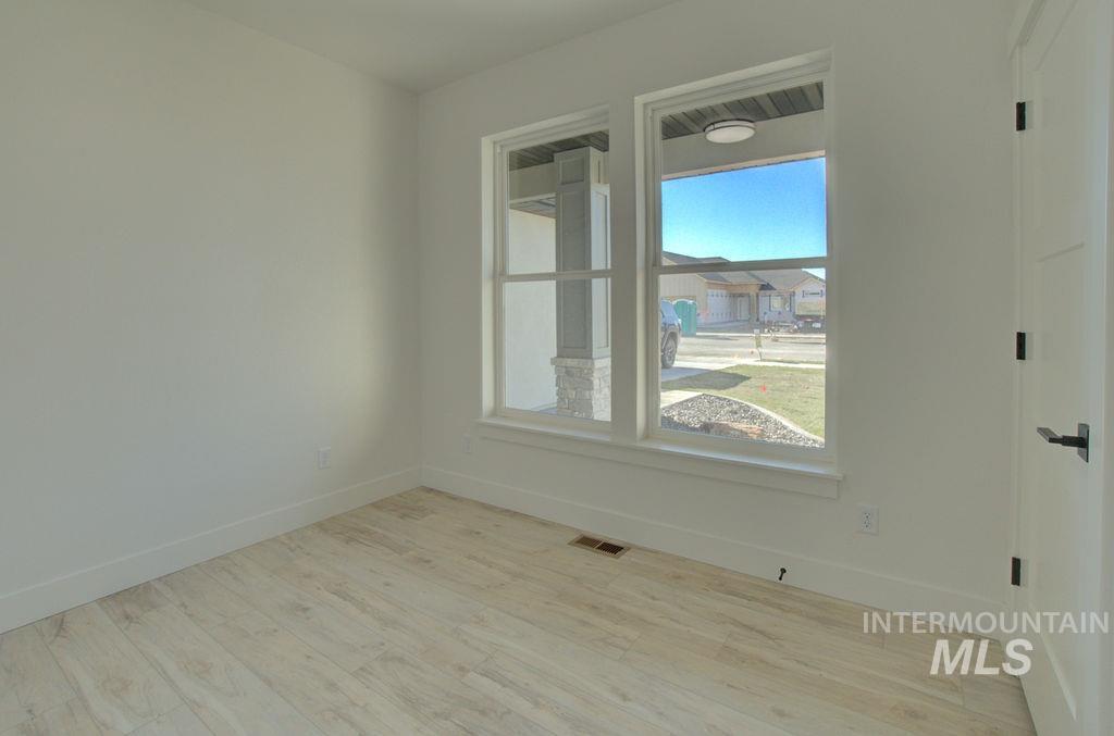 1512 Leslie Dr Property Photo 11