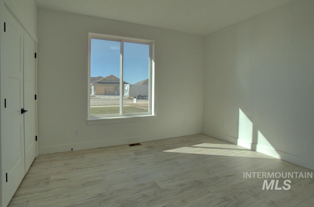 1512 Leslie Dr Property Photo 16