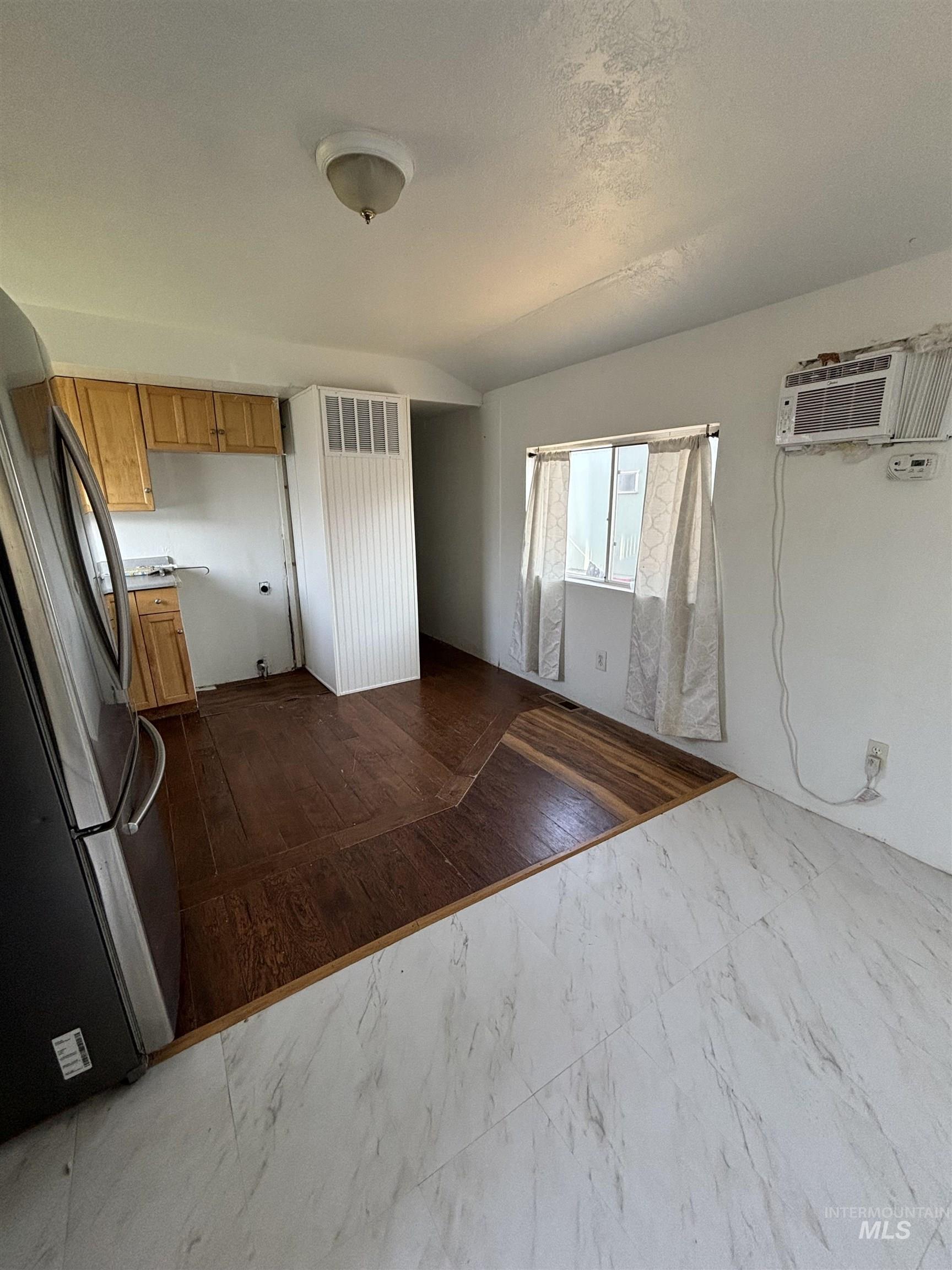 757 Normal Ave #c2 Property Photo 5