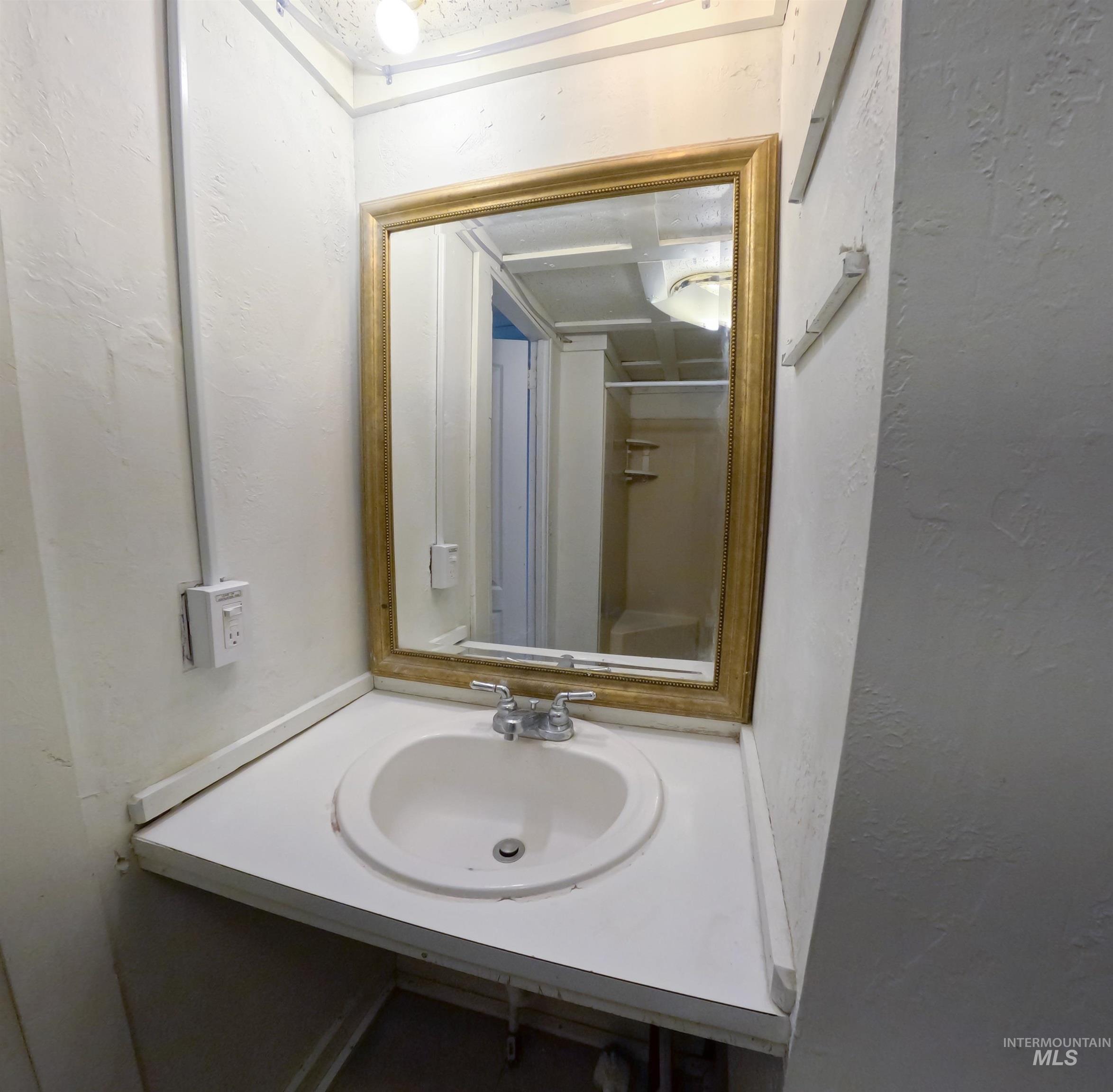 757 Normal Ave #c2 Property Photo 18