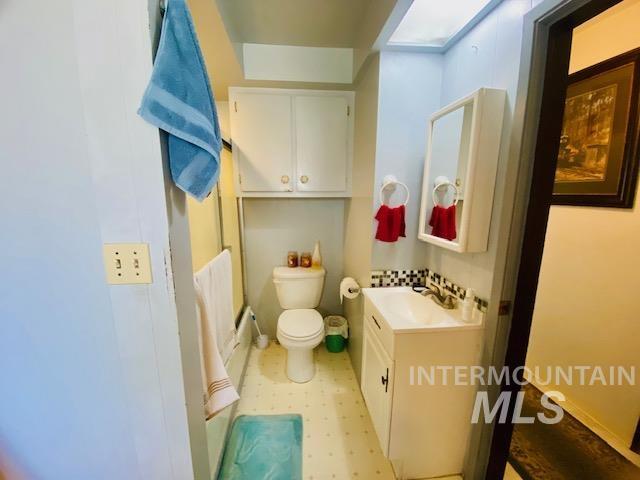 1208 15th Ave Property Photo 8