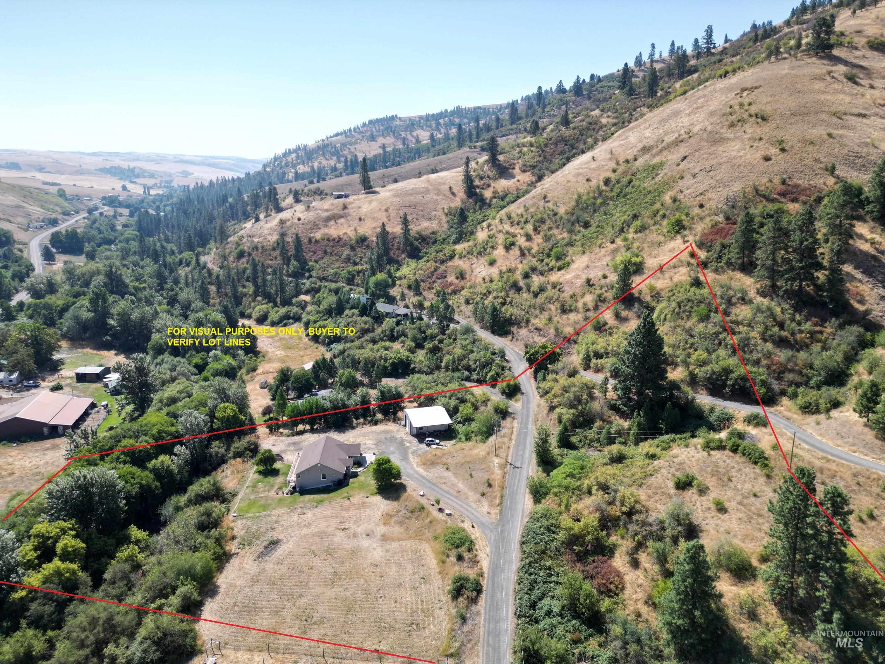 20199 Cottontail Ln Property Photo 5