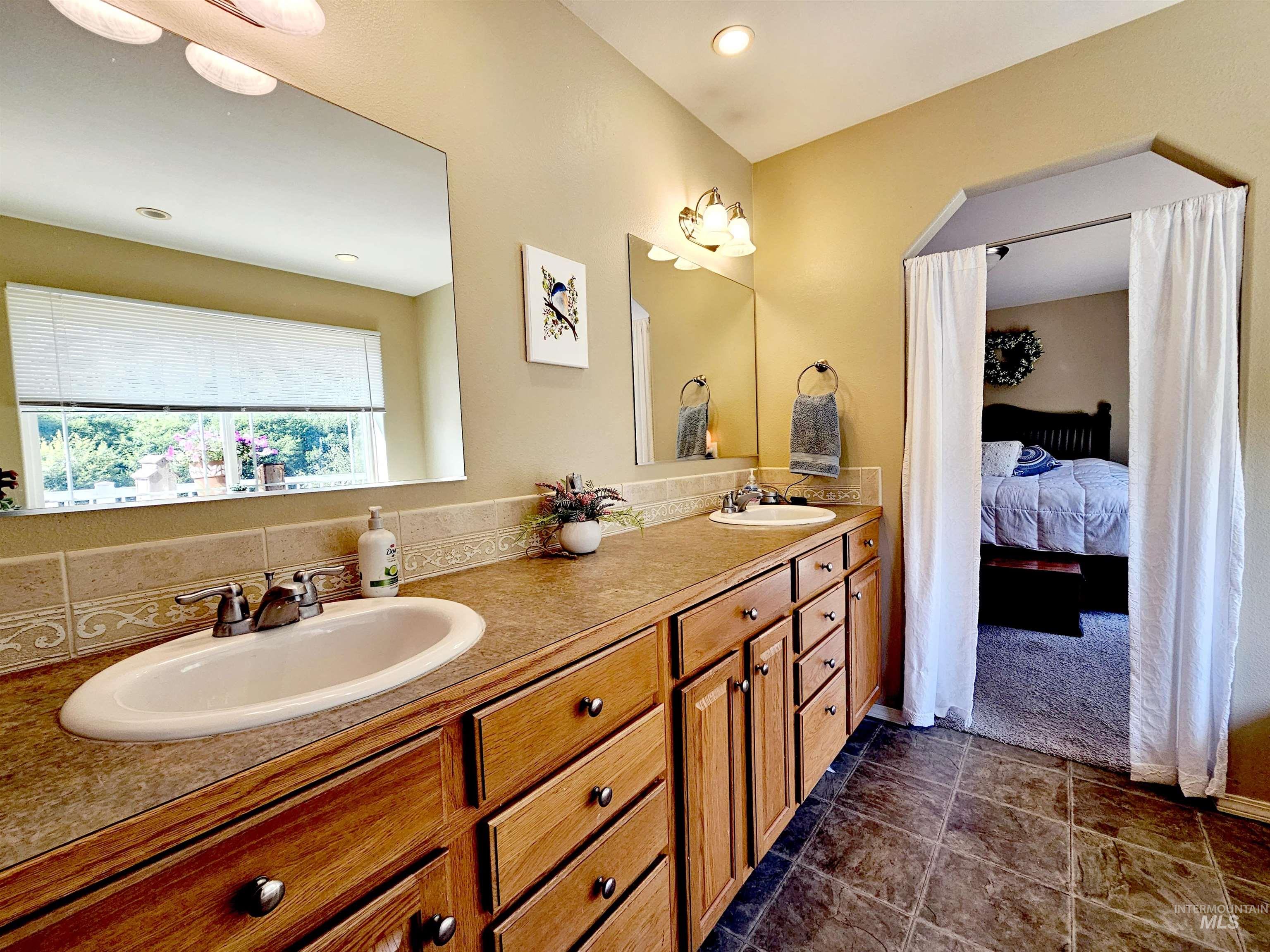 20199 Cottontail Ln Property Photo 19