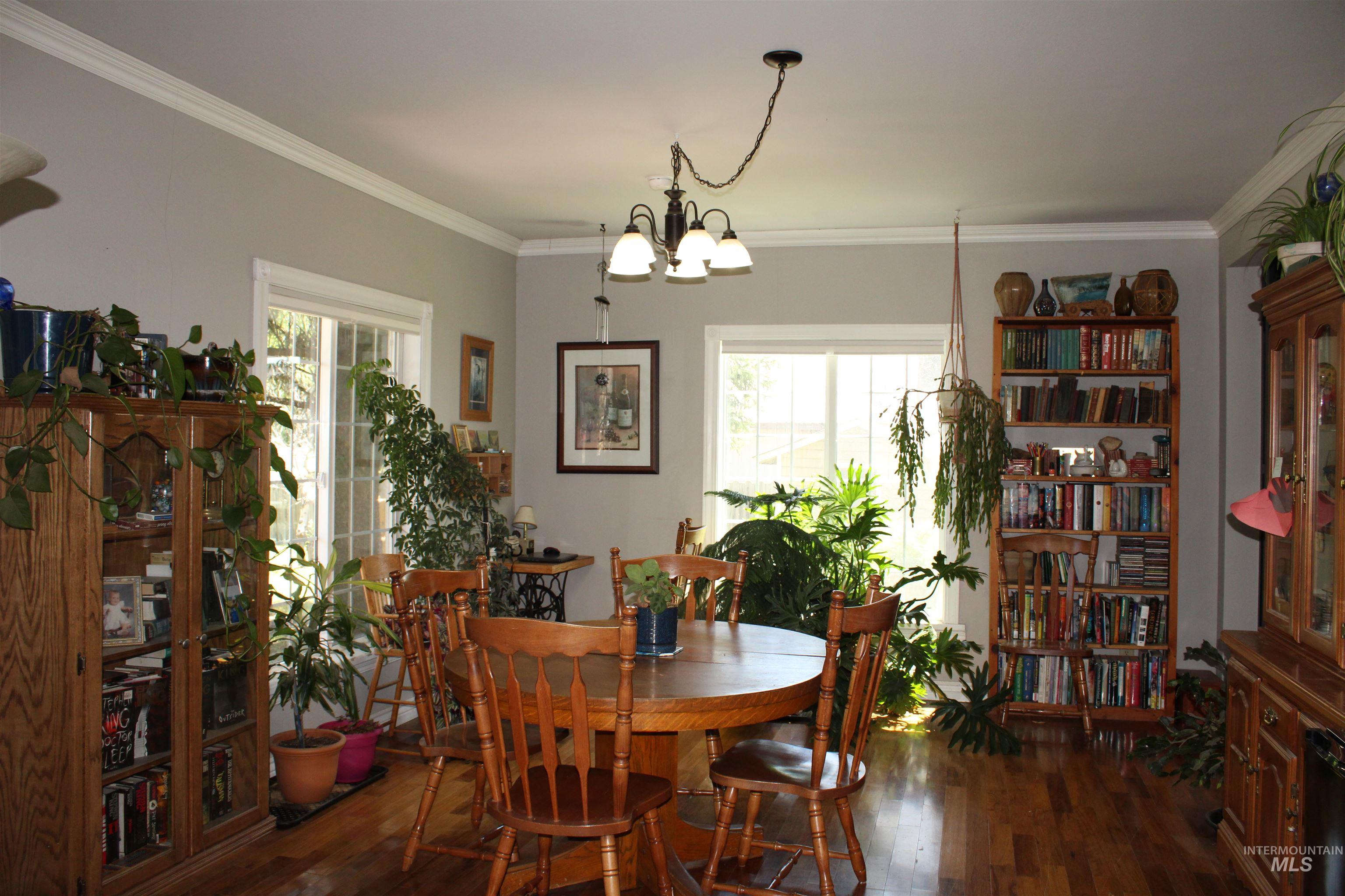 306 Brady Street Property Photo 6