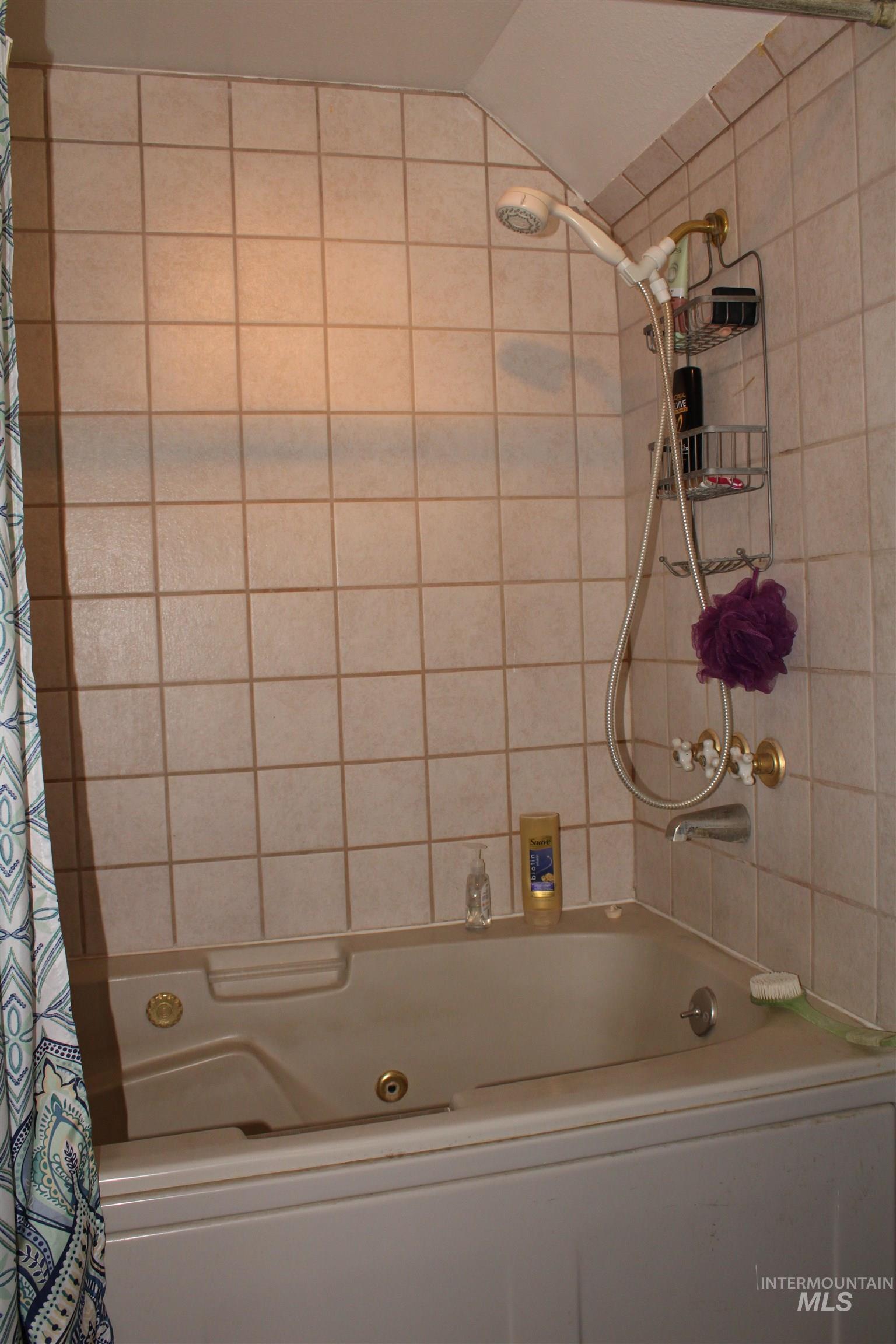 306 Brady Street Property Photo 24