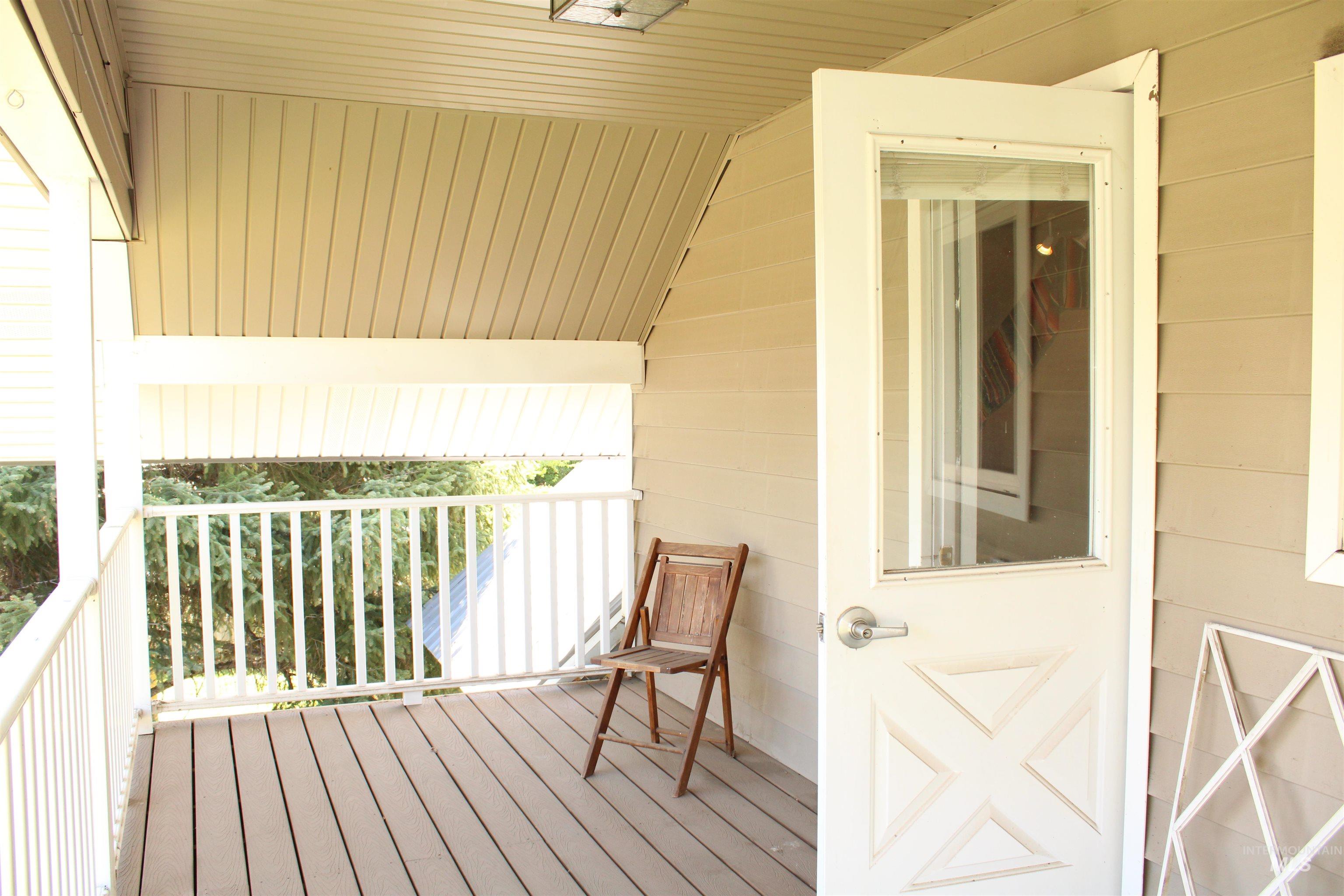 306 Brady Street Property Photo 29