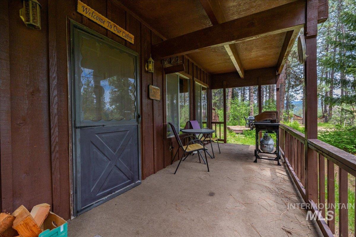 2 Tall Pine Dr Property Photo 8