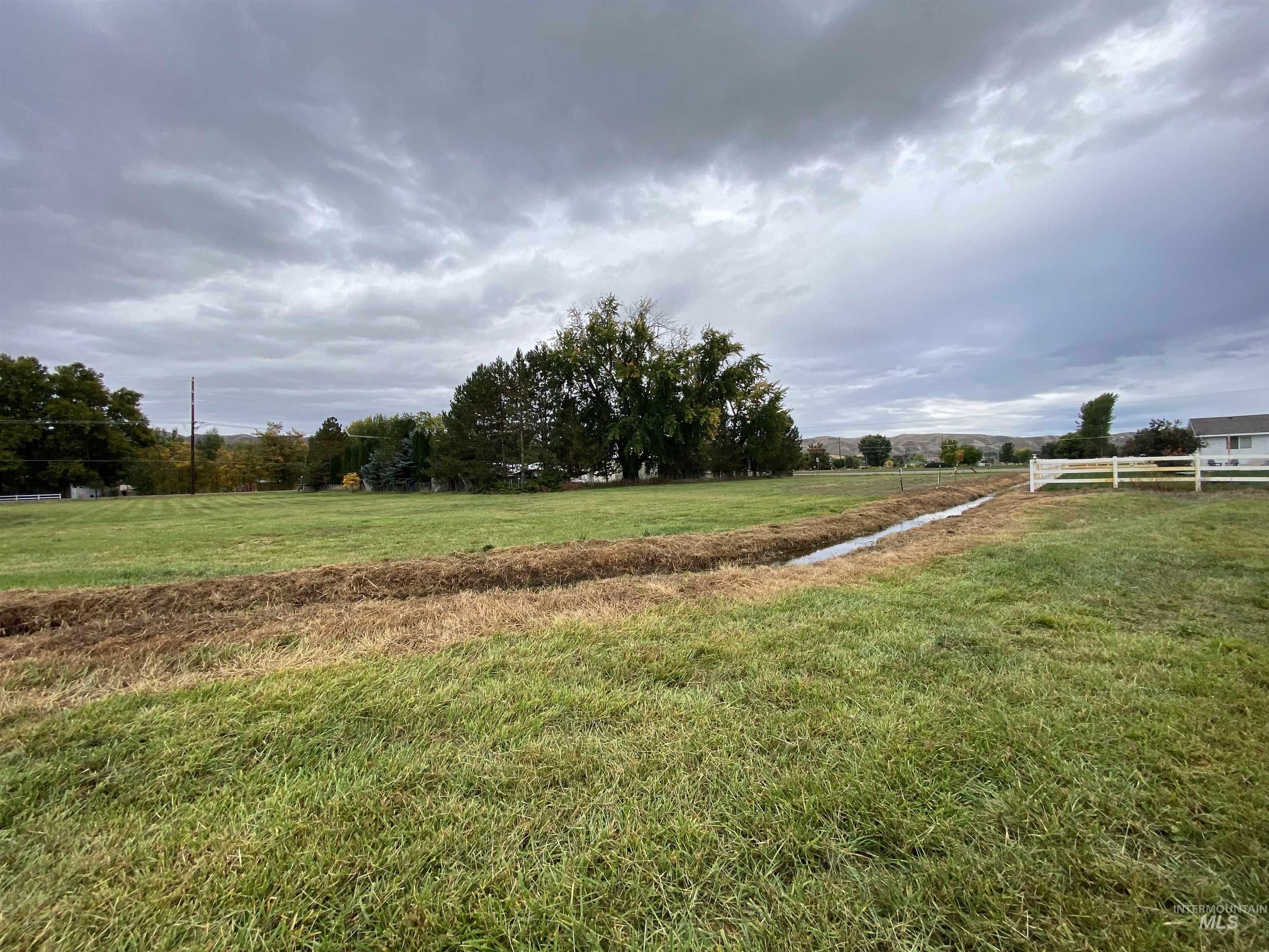 Tbd E Locust Street Property Photo 10