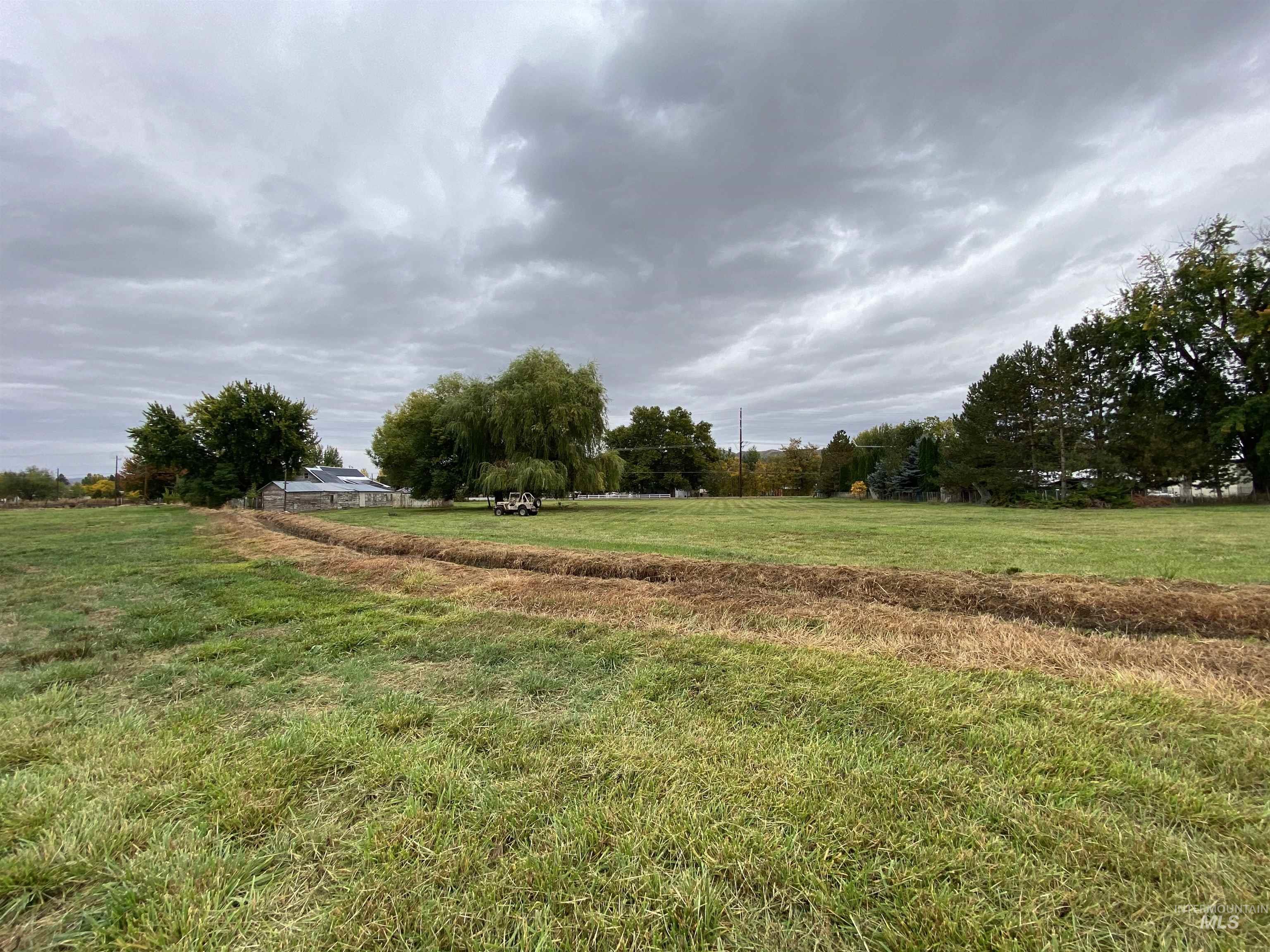Tbd E Locust Street Property Photo 11