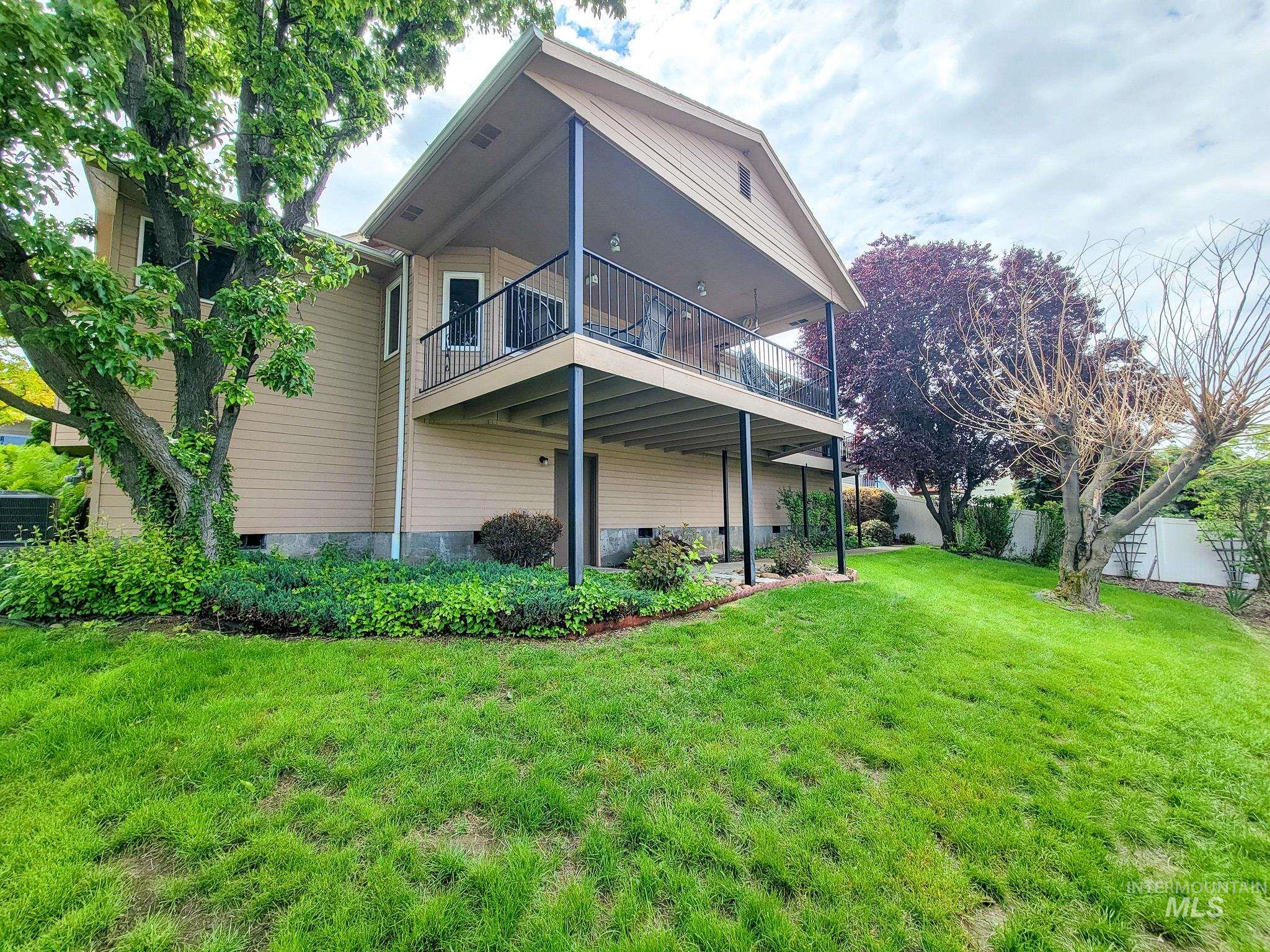 2224 Carol Drive Property Photo 11