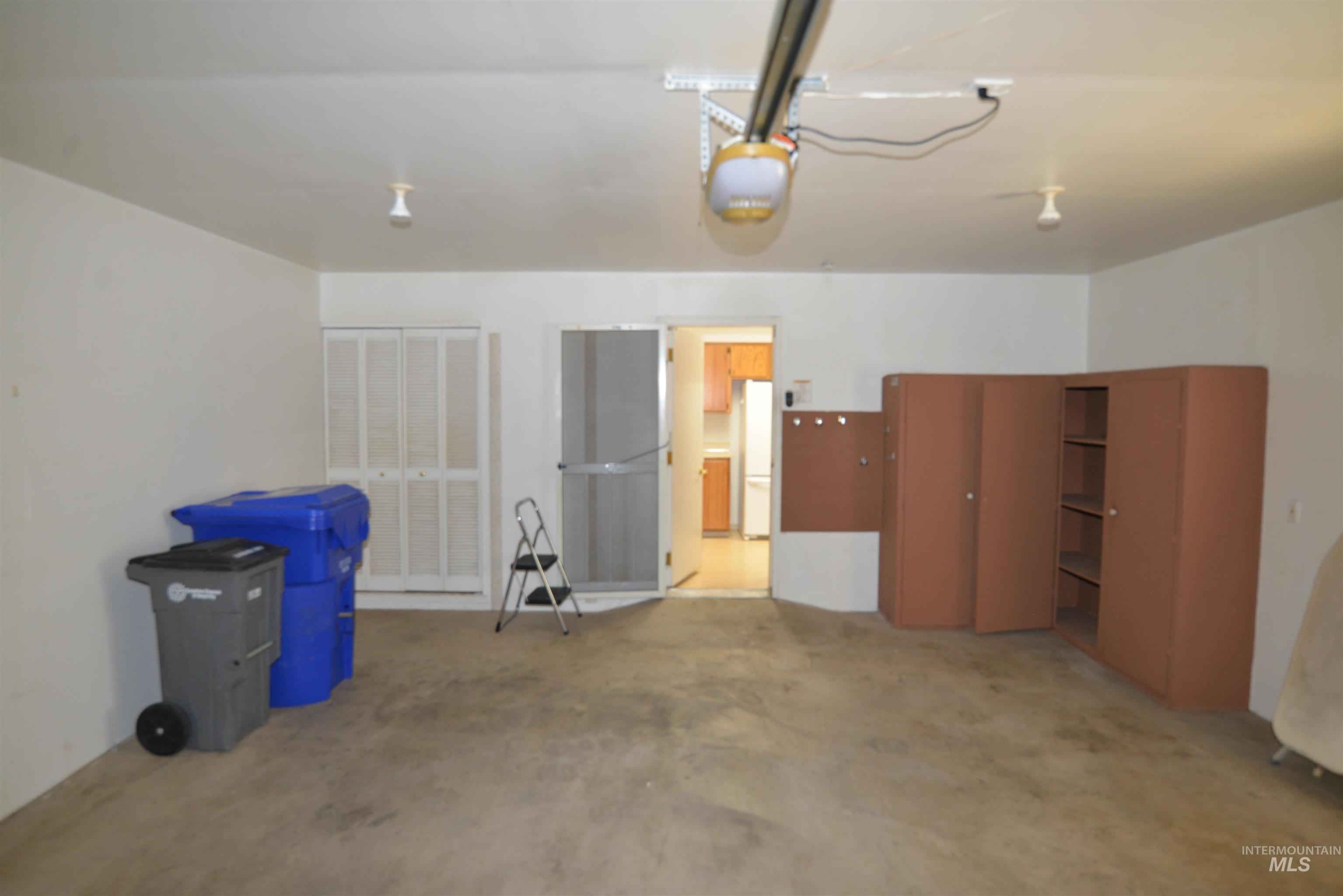 3232 5th St Property Photo 11