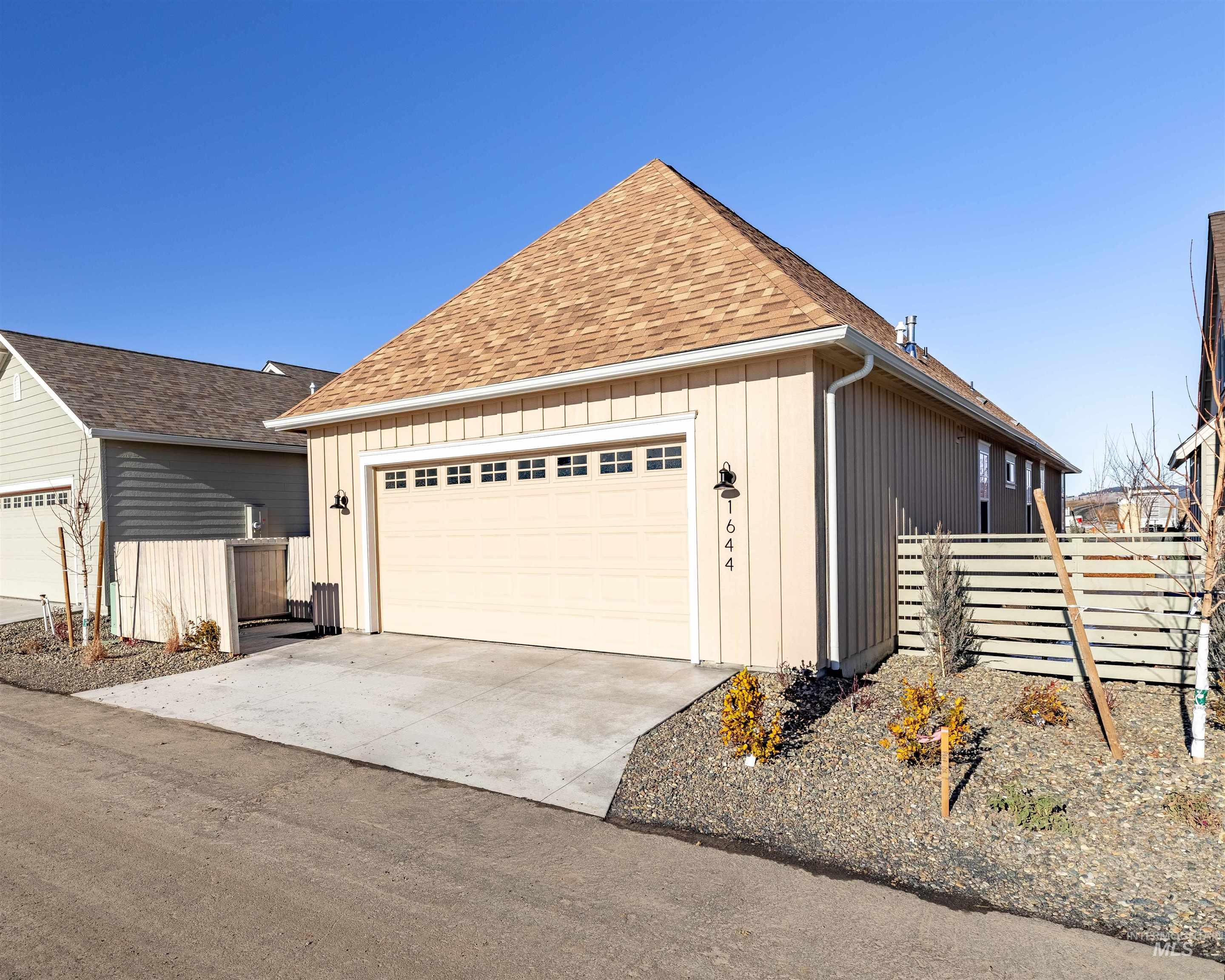 1644 Picotee Cir. Property Photo 38