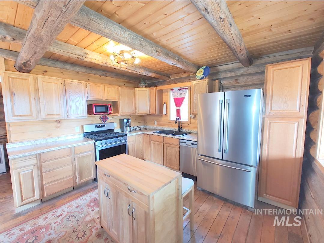 120 Black Diamond Lane Property Photo 3