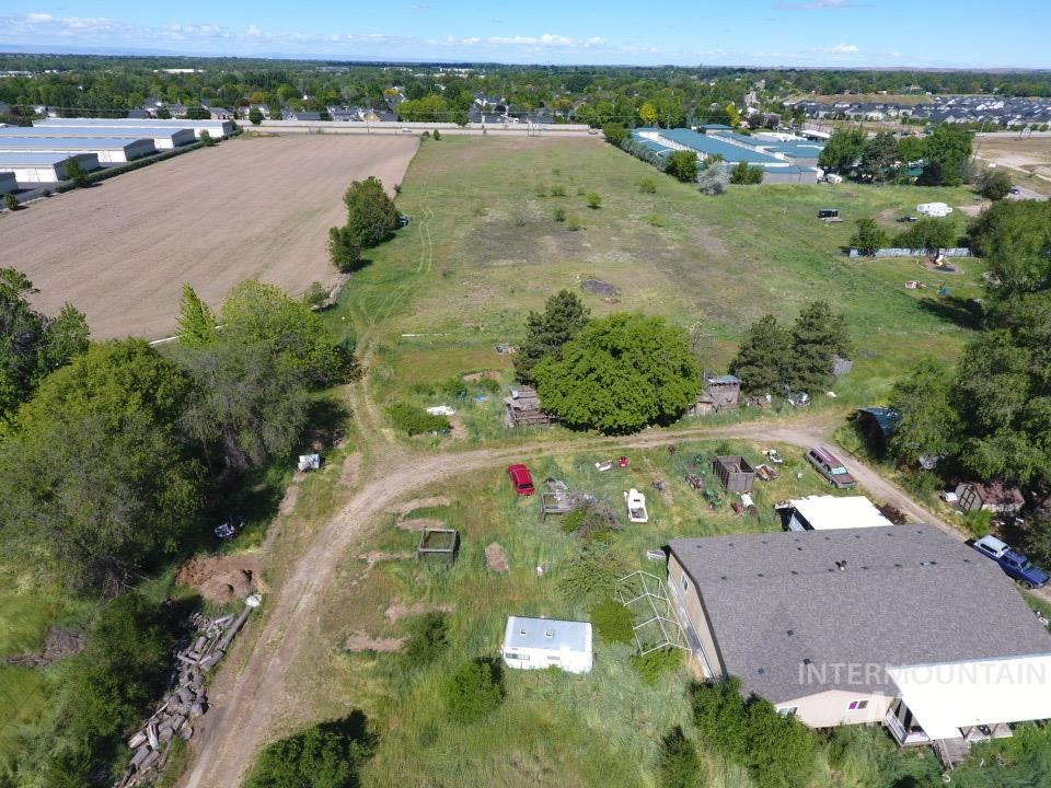9605 N Horseshoe Bend Rd. Property Photo 3