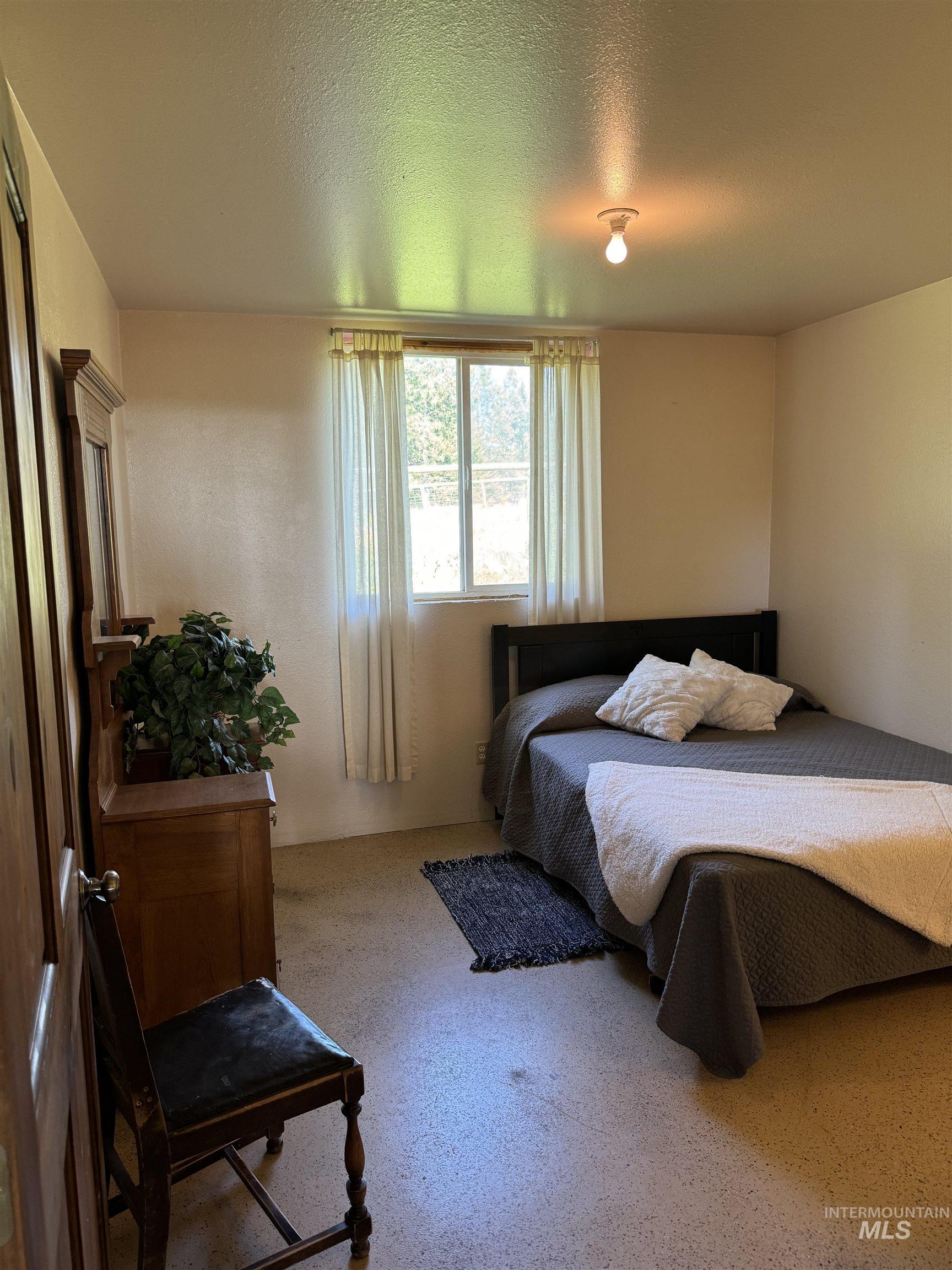 2248 Glenwood Road Property Photo 36
