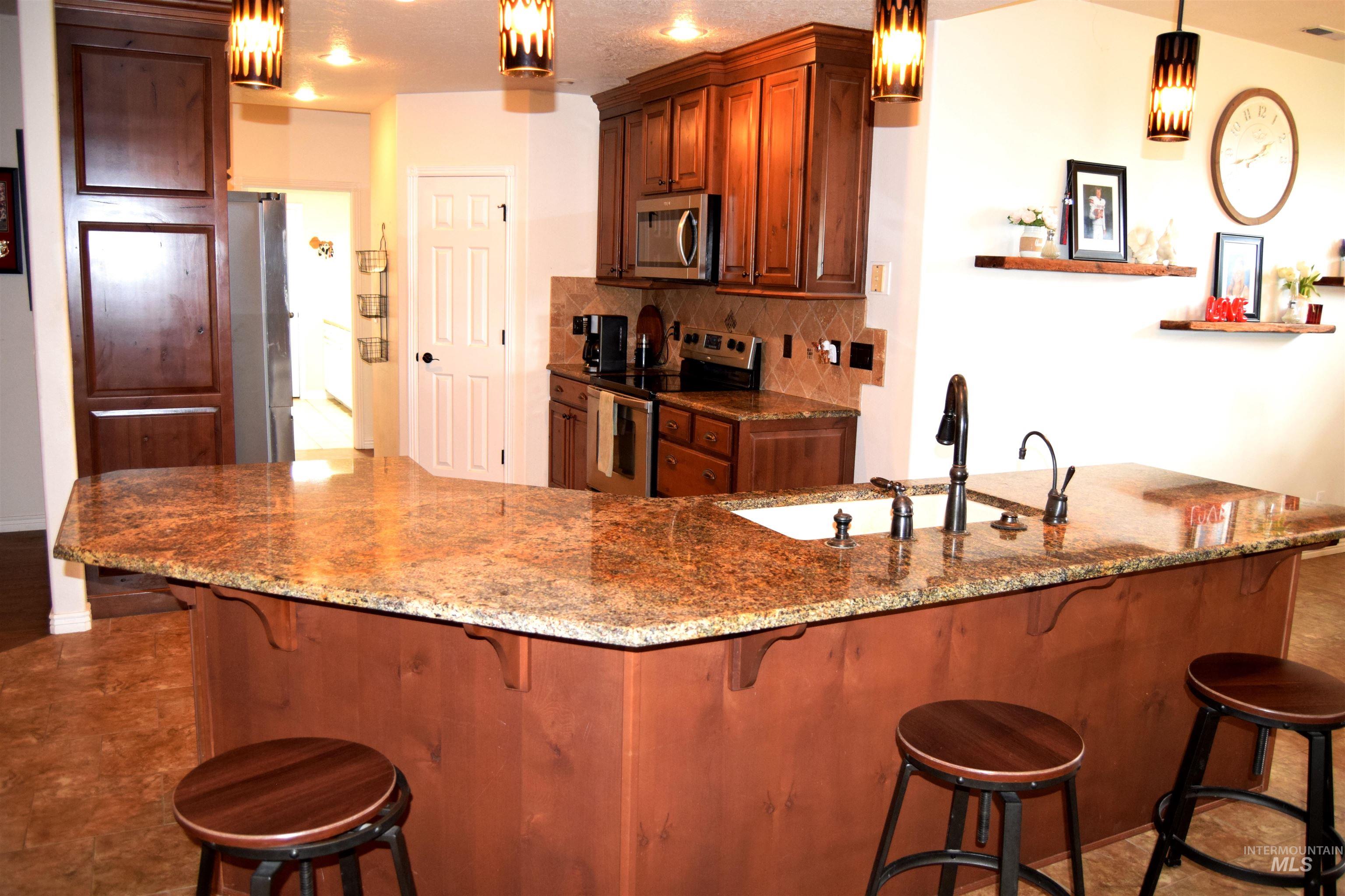12411 Moss Lane Property Photo 10