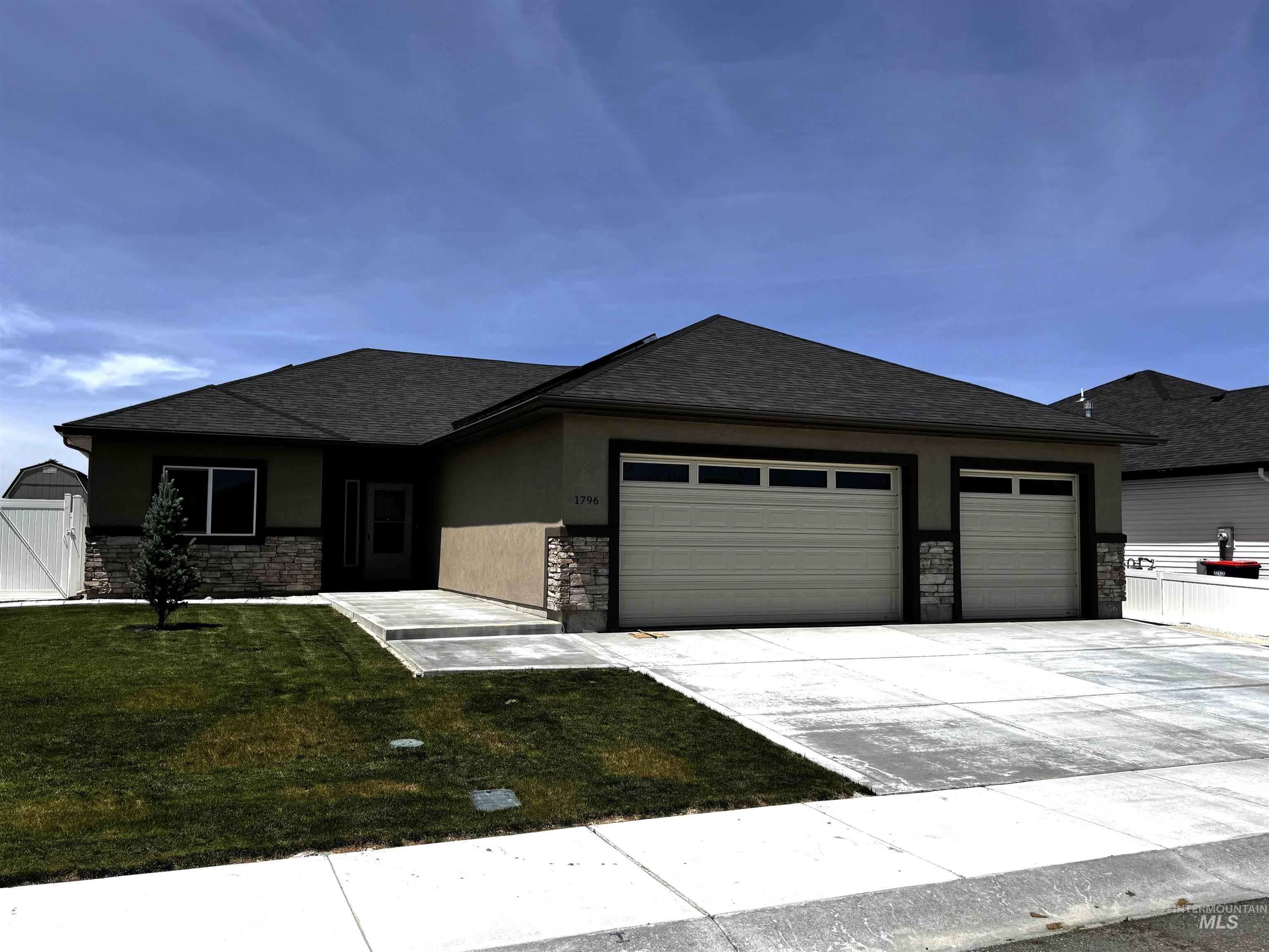 1796 Conner St Property Photo