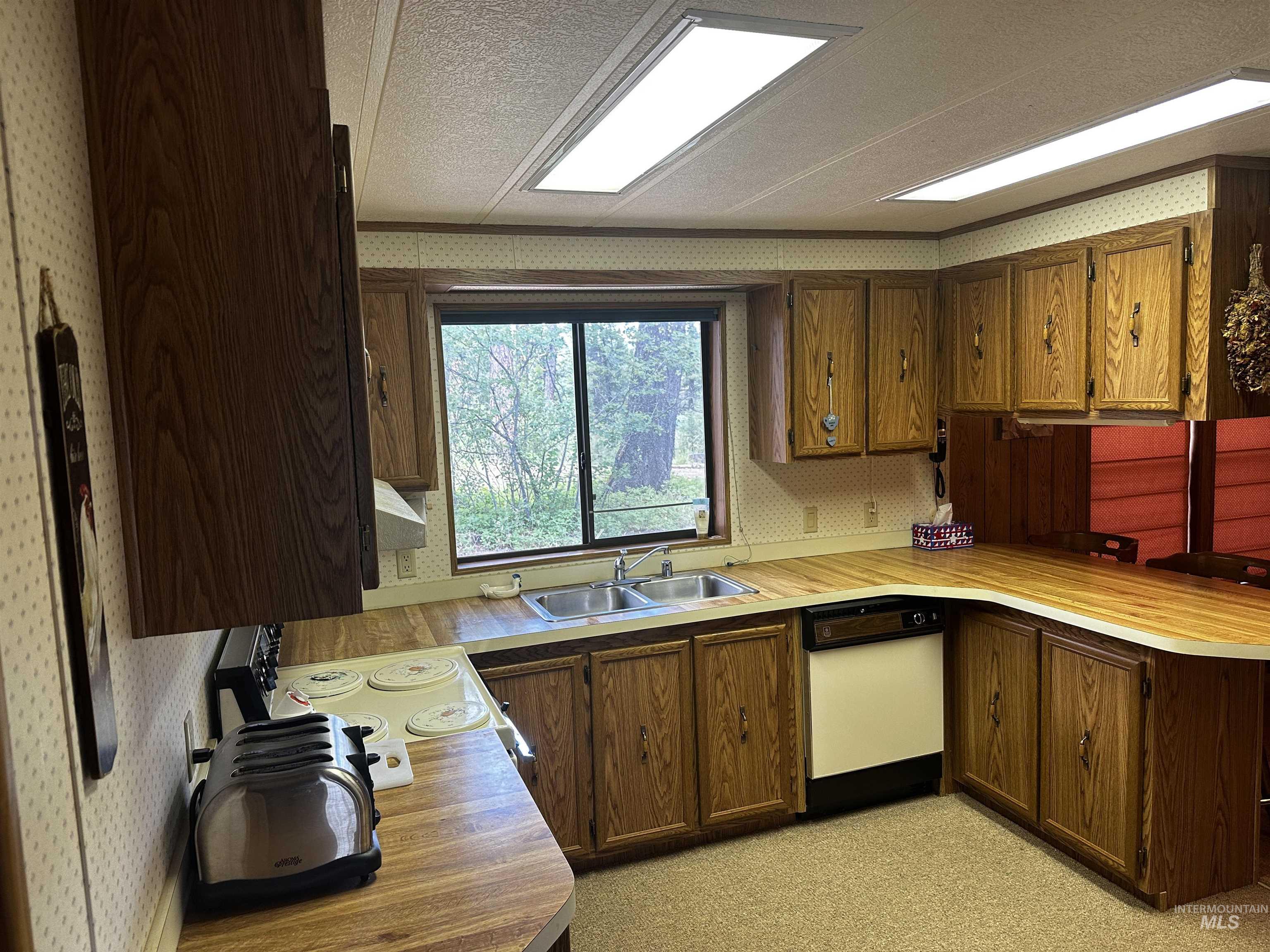 41 Valley View Heights Dr Property Photo 12