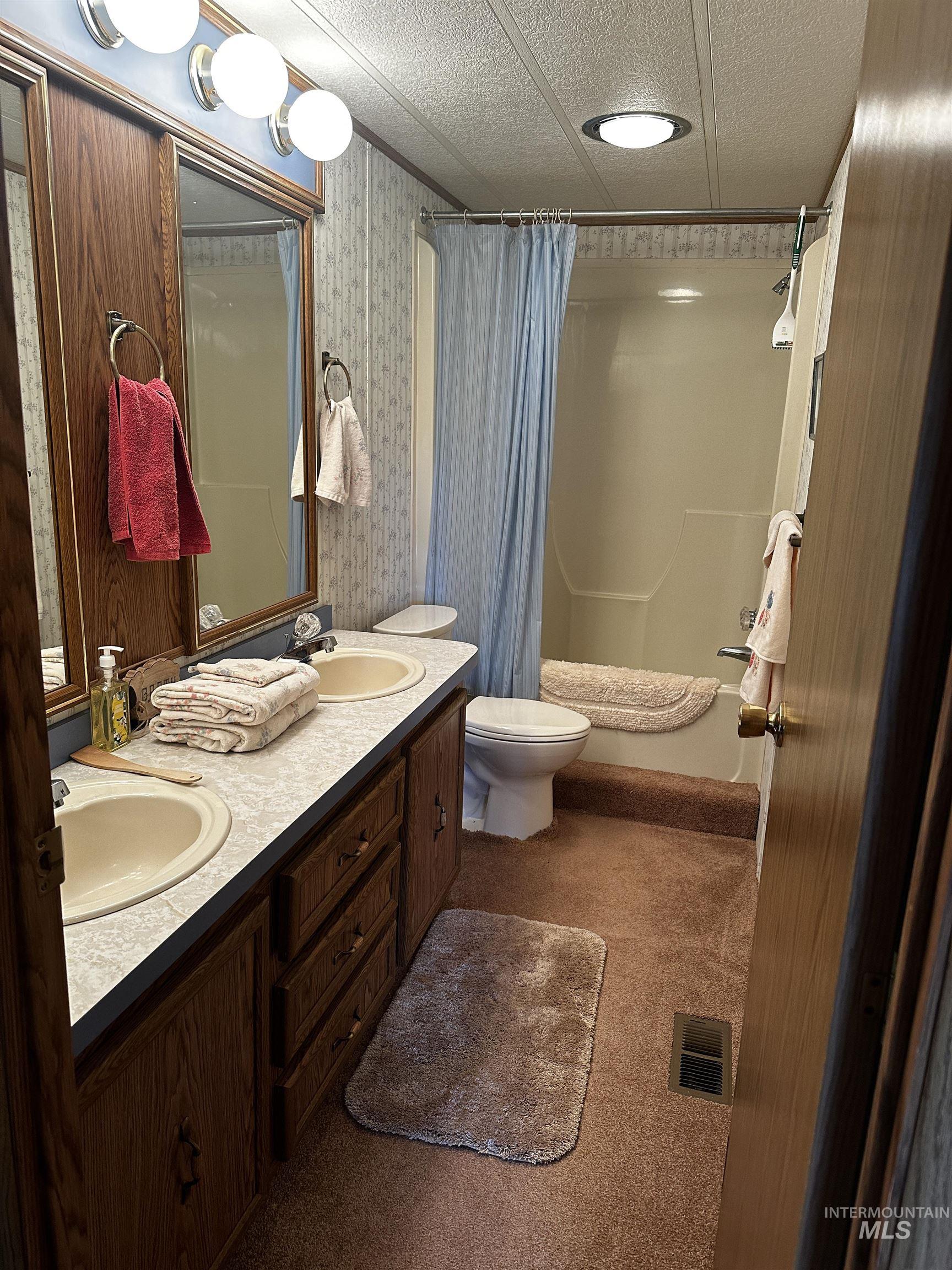 41 Valley View Heights Dr Property Photo 15