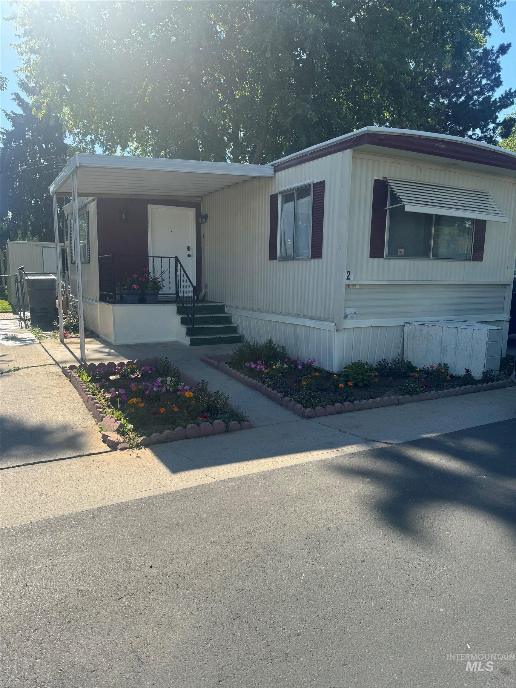 1410 W Flamingo Ave Property Photo 1