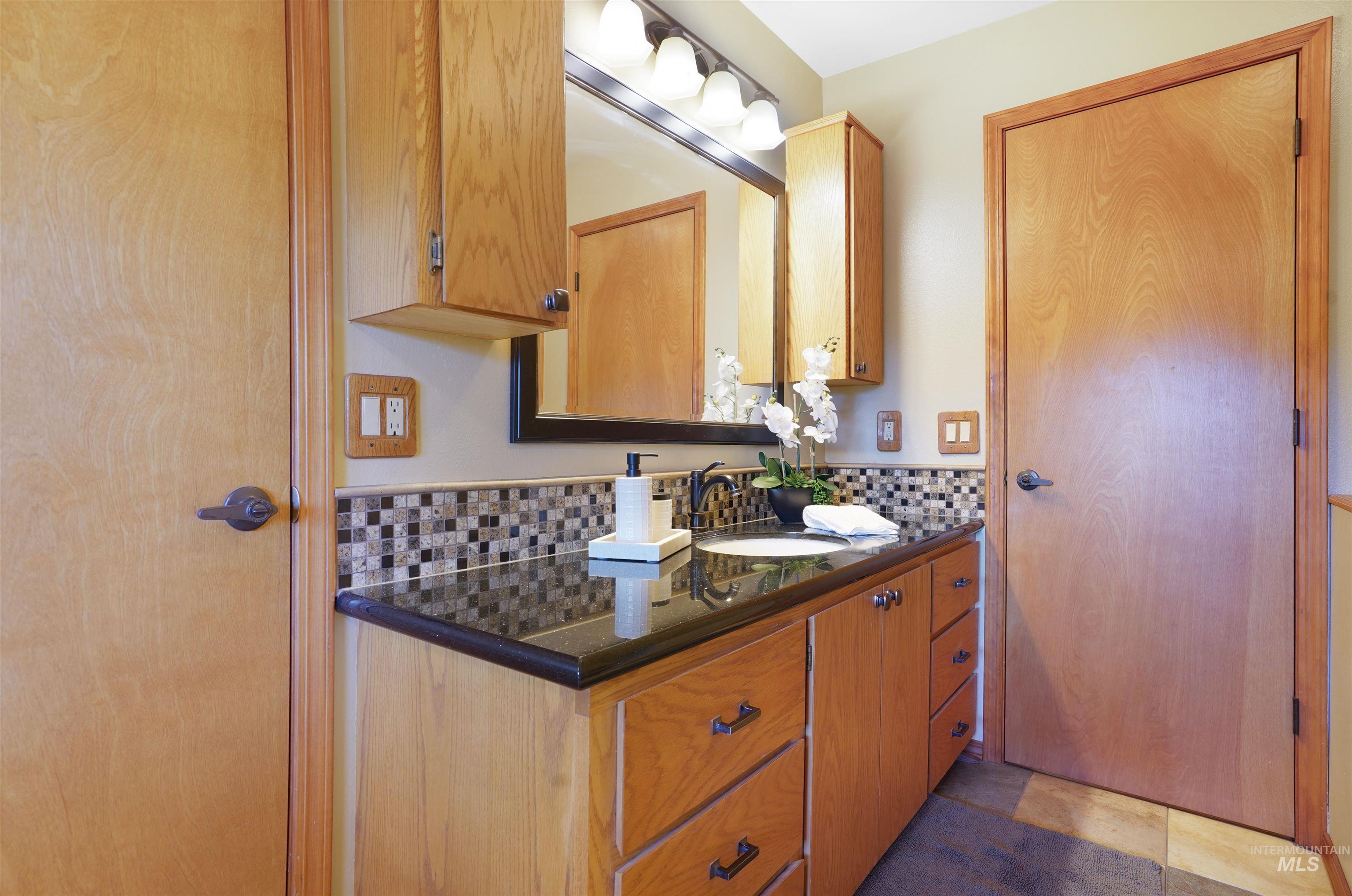 536 Terrace Drive Property Photo 11