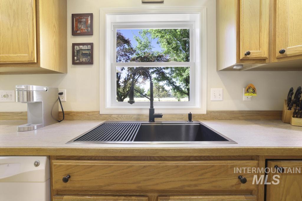 3485 E 3195 N Property Photo 13