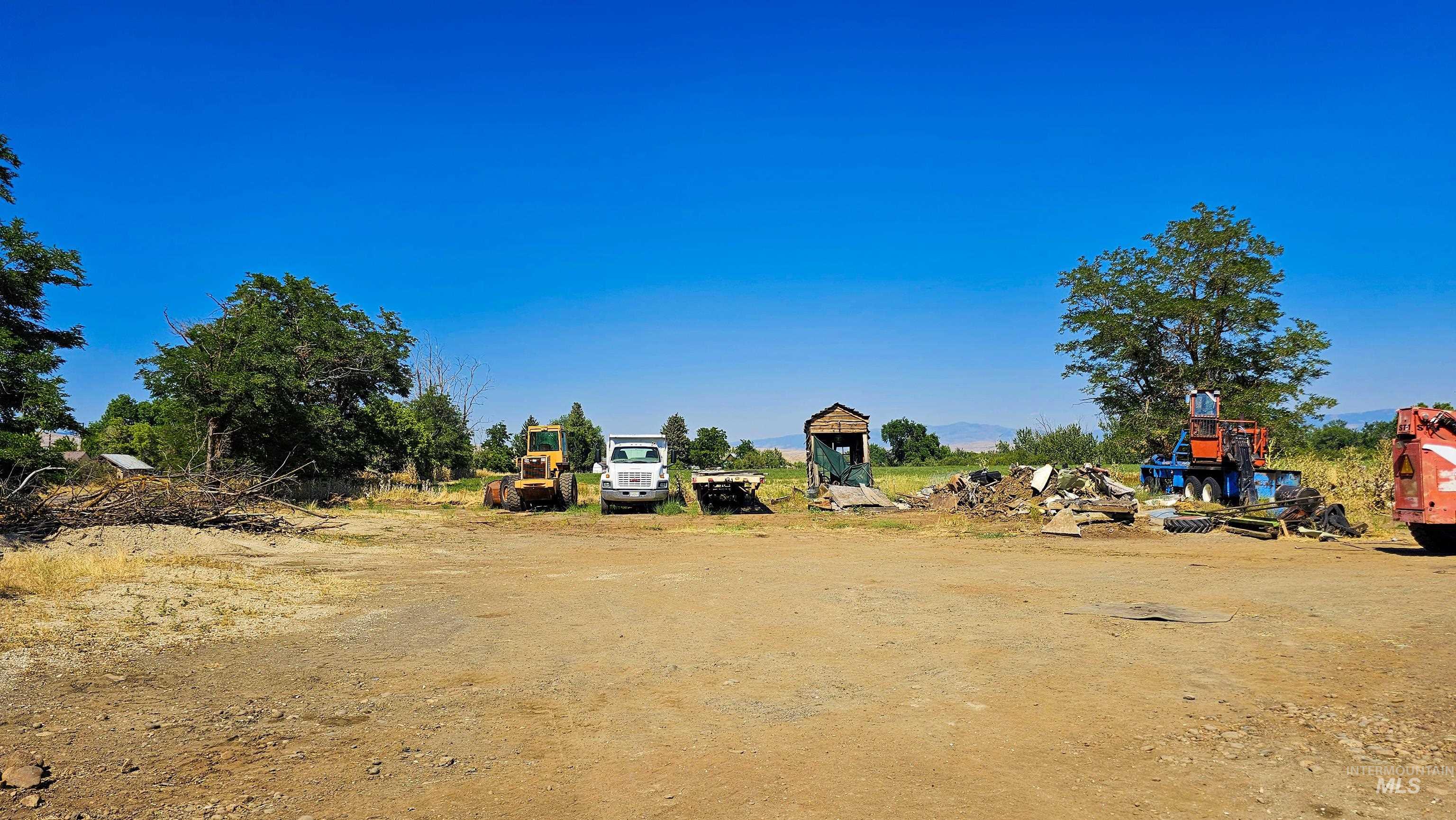2770 Salubria Rd Property Photo 10