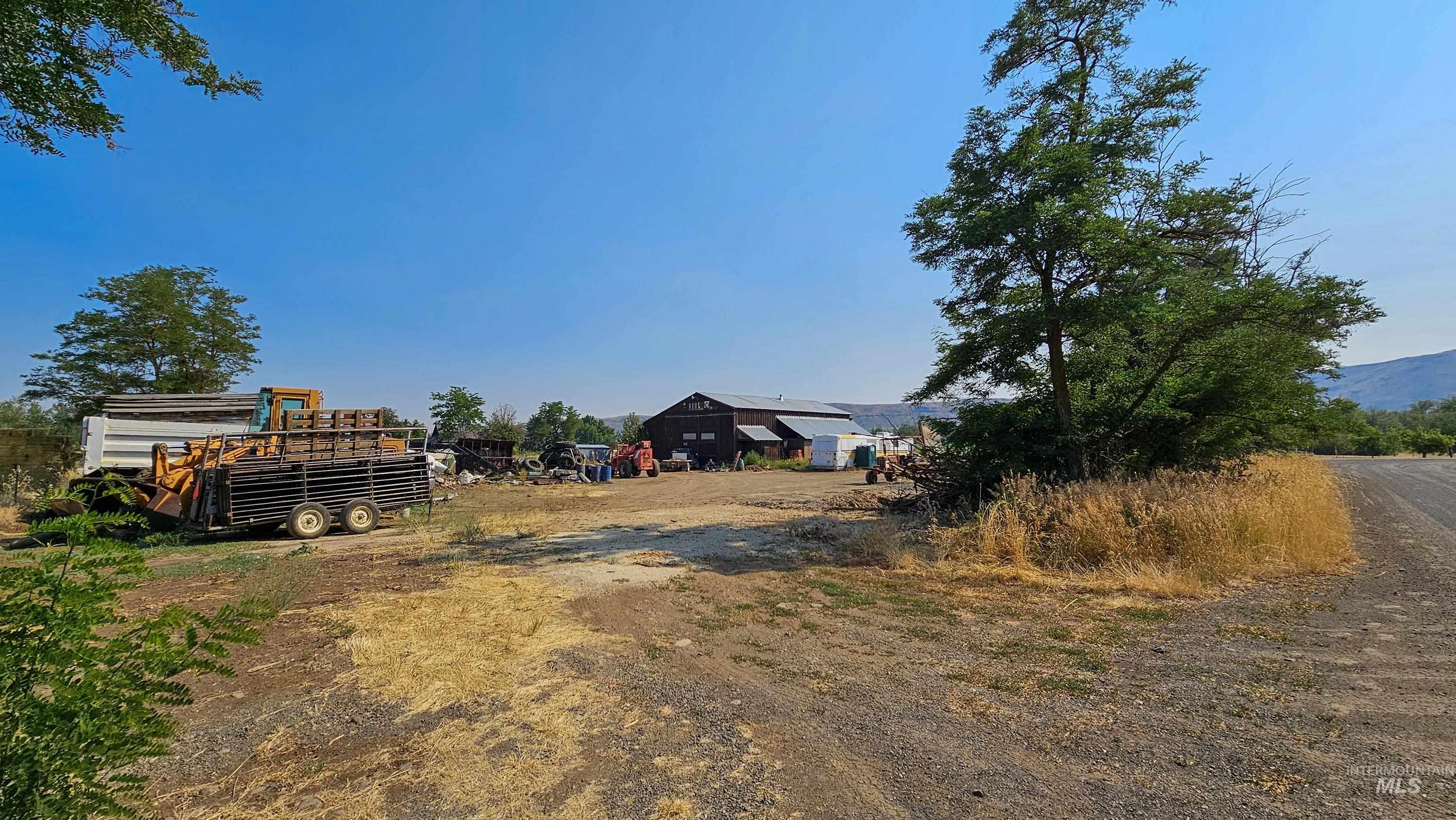 2770 Salubria Rd Property Photo 11