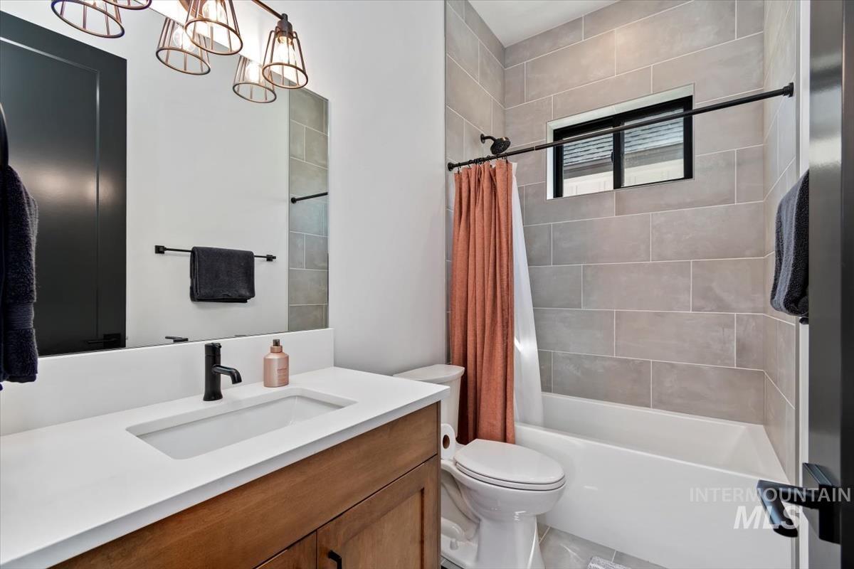 6797 W Piaffe St Property Photo 28