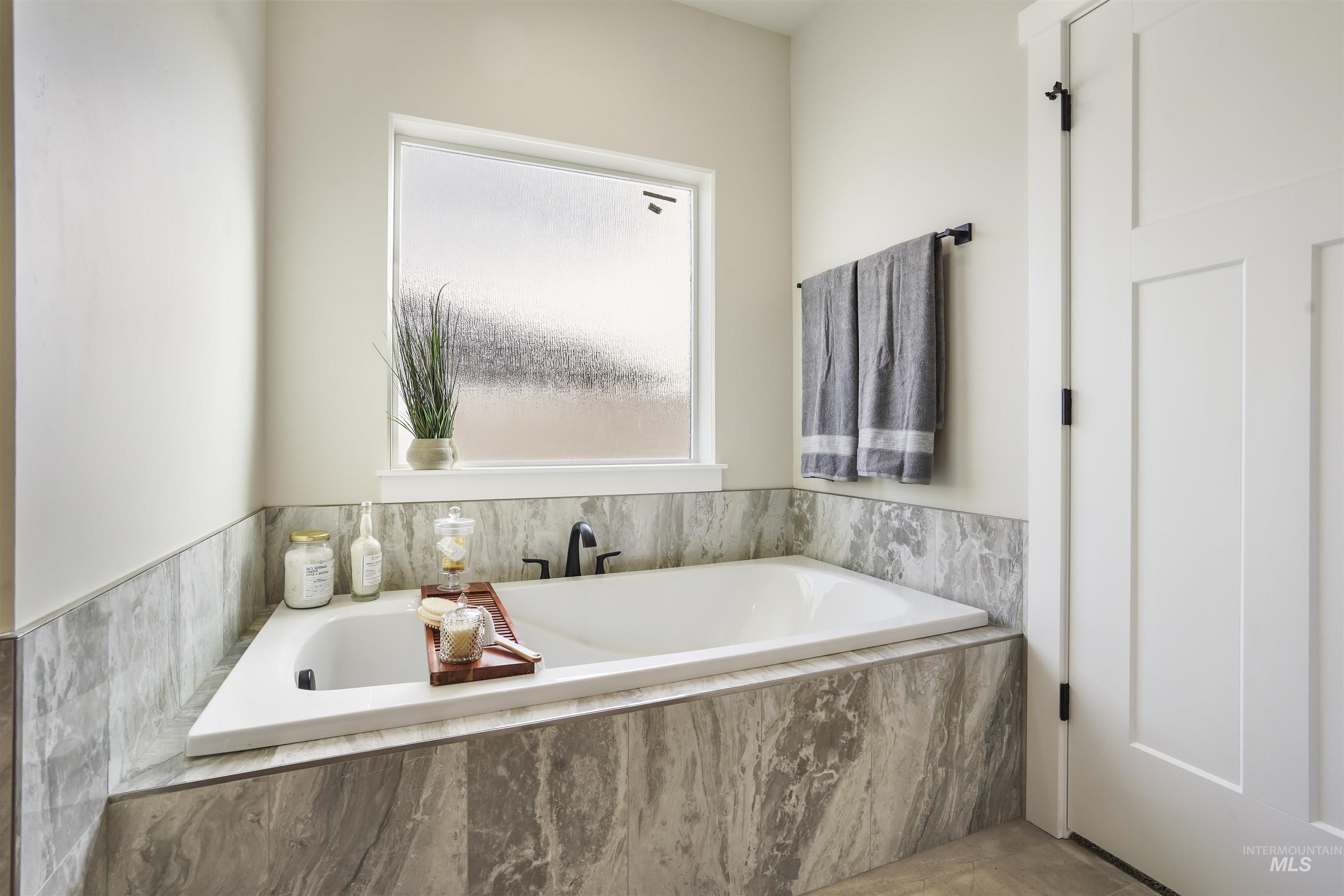 611 Biscotti Loop Property Photo 16