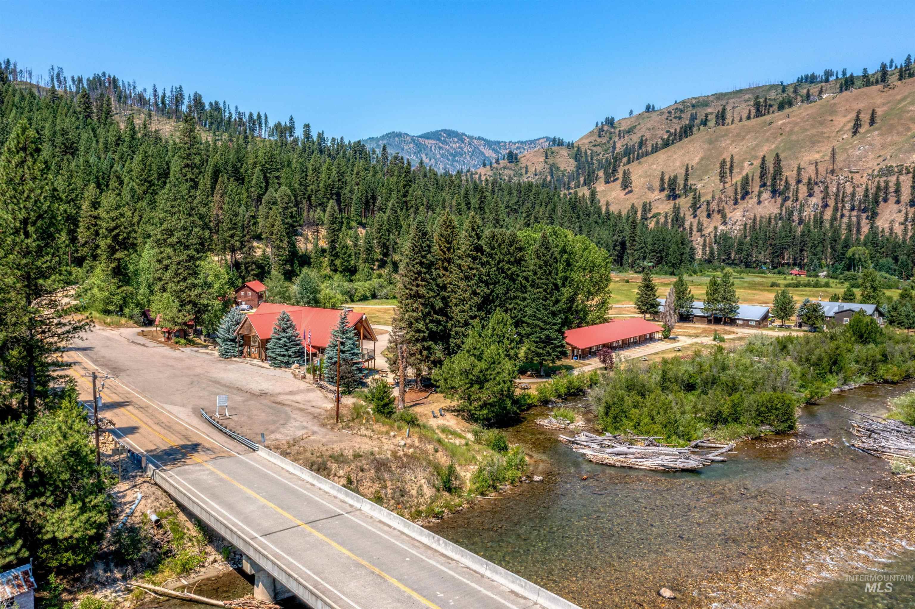 7234 Highway 21 Property Photo 1