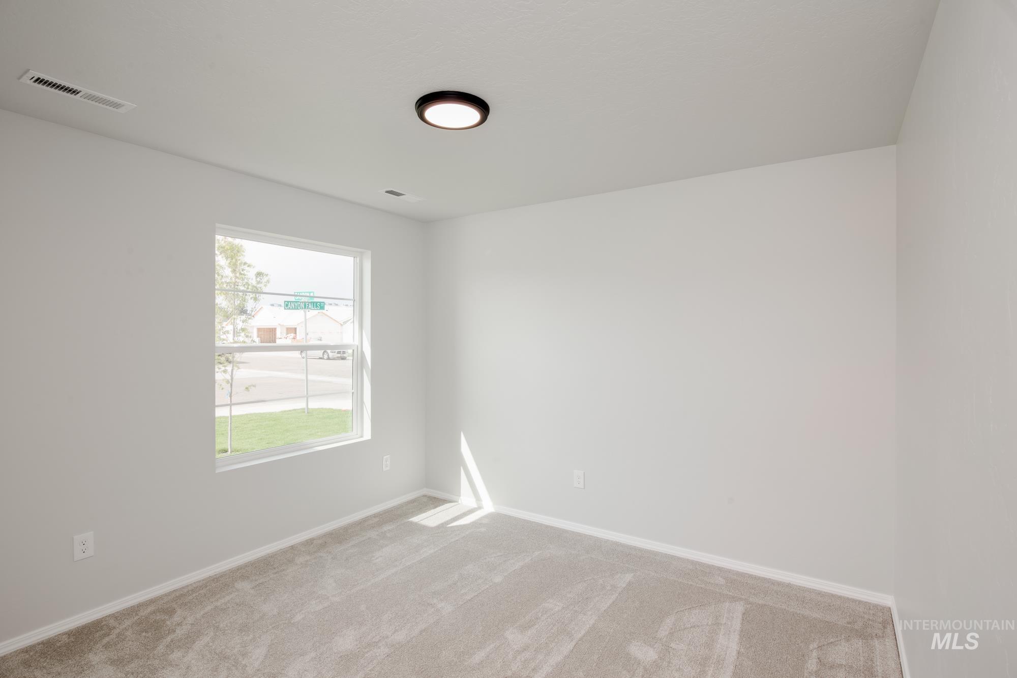 12902 Canyon Falls St Property Photo 6