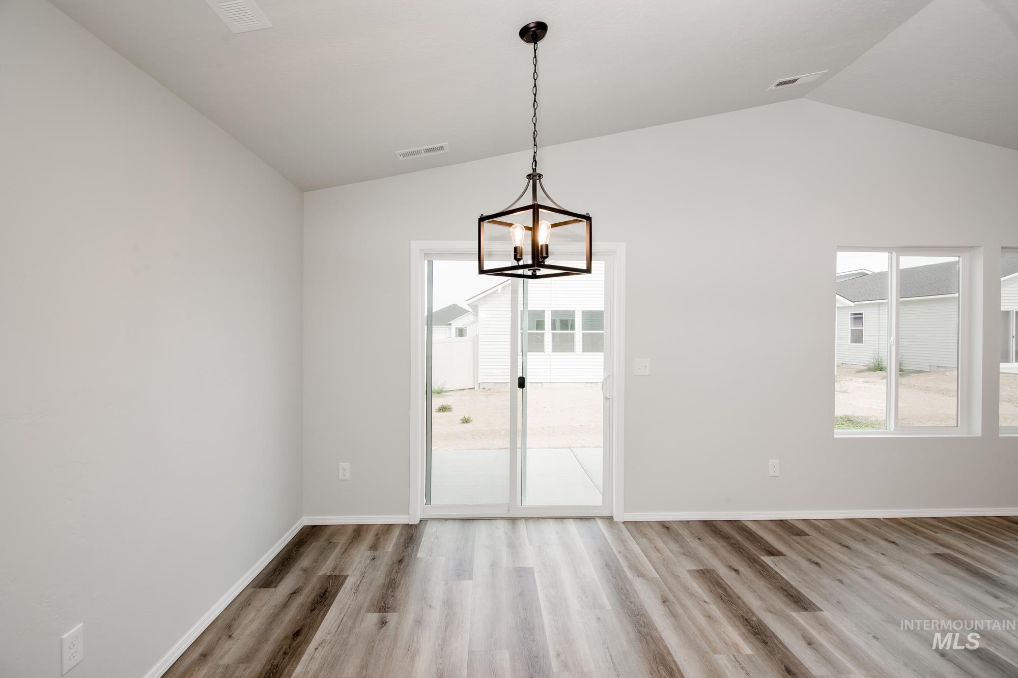 12902 Canyon Falls St Property Photo 10