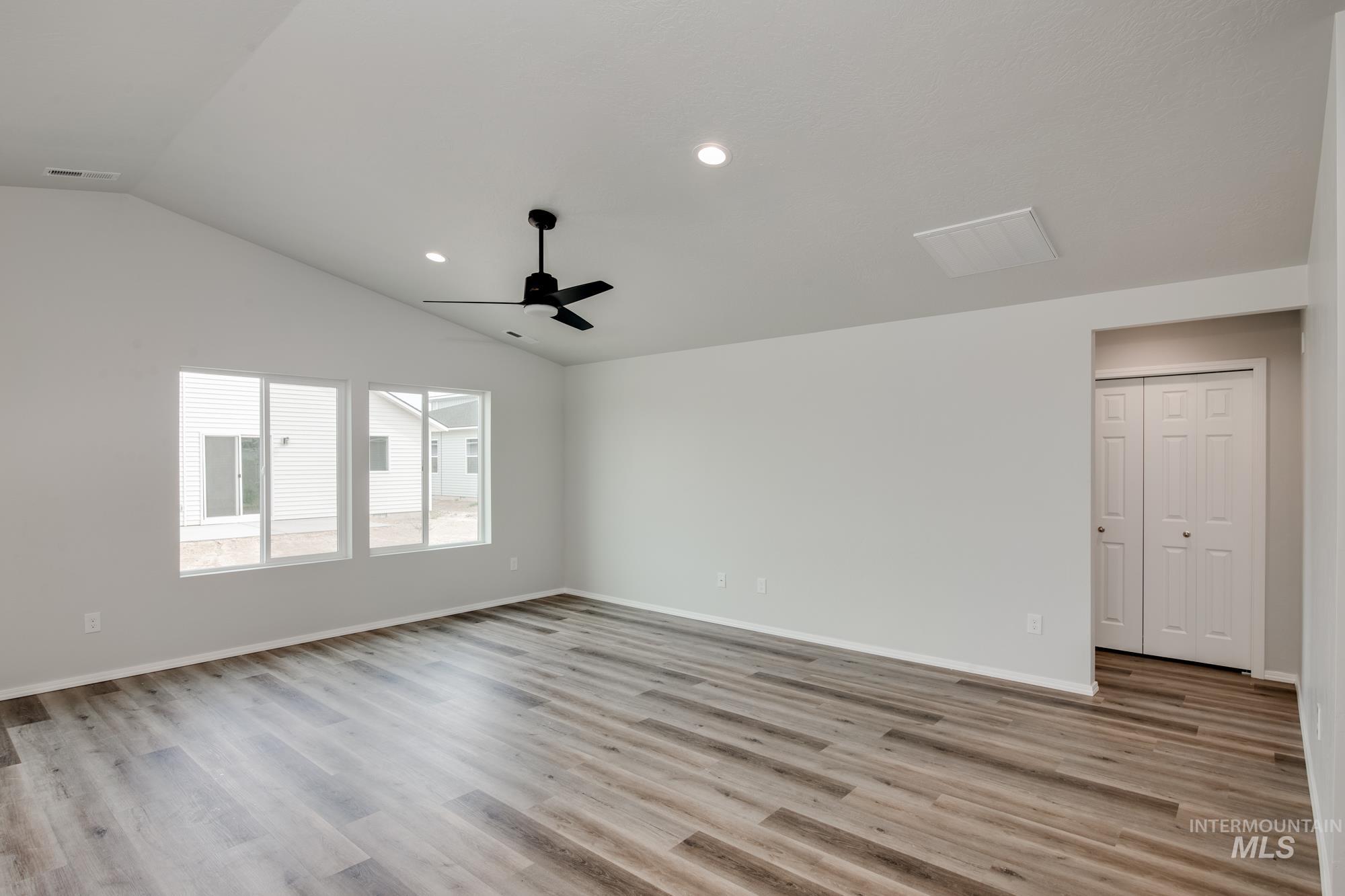 12902 Canyon Falls St Property Photo 12