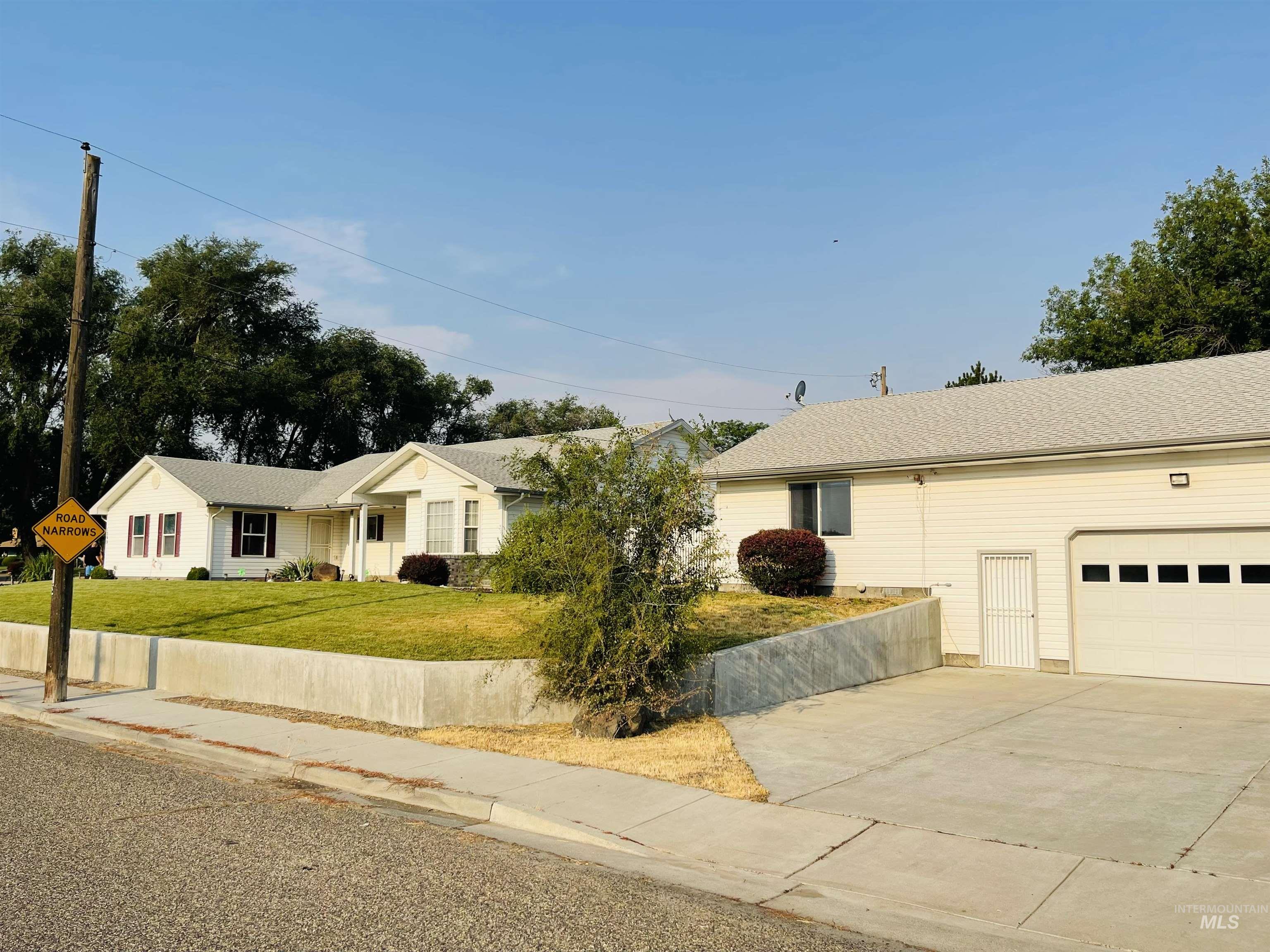 1293 Alameda Dr. Property Photo 38