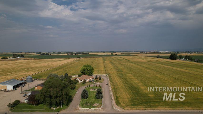 70 N 750 W Property Photo 5