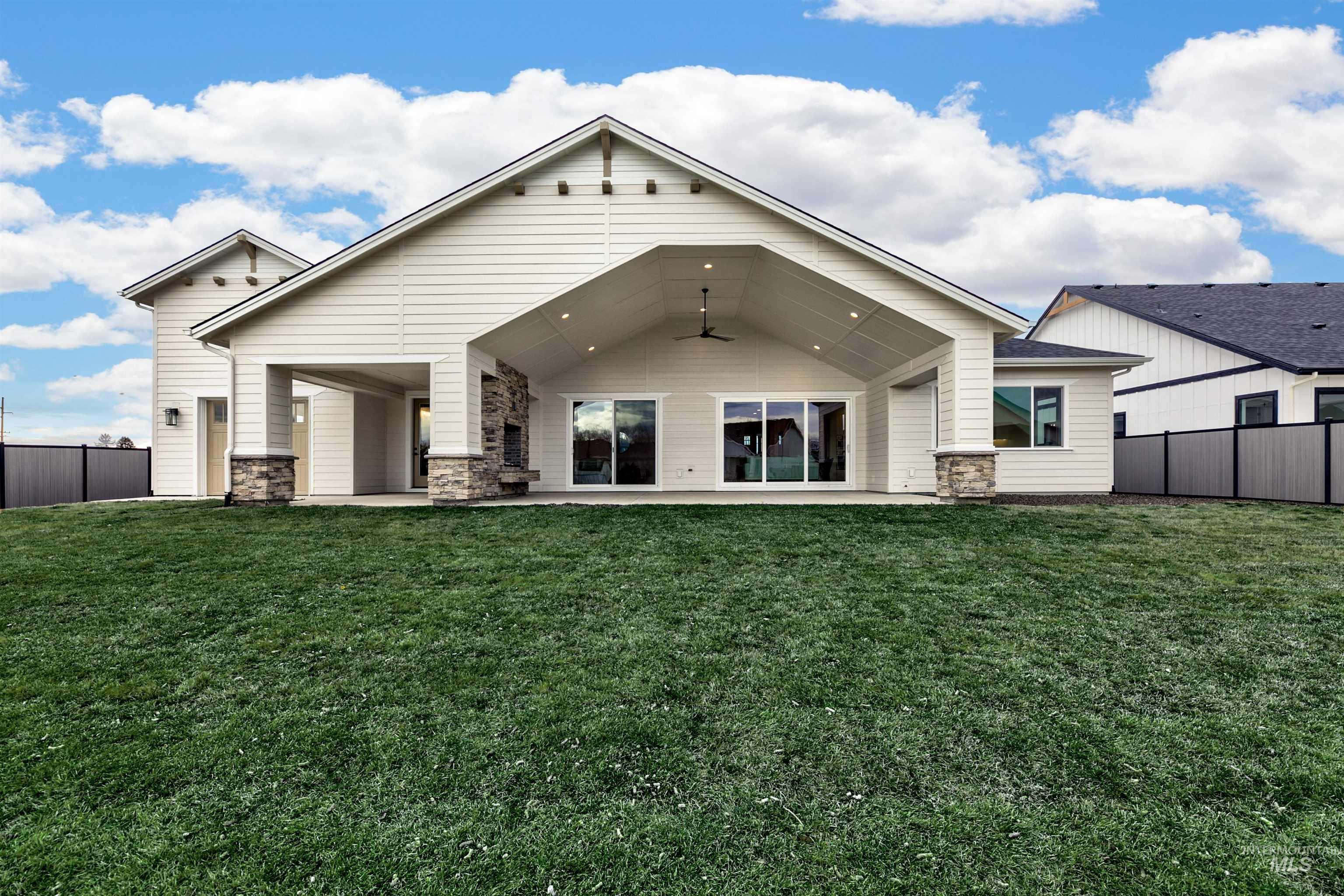 5741 W Polecat Dr. Property Photo 39