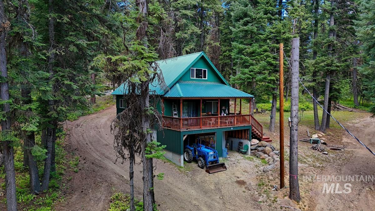 4 Ogburn Lane Property Photo 2