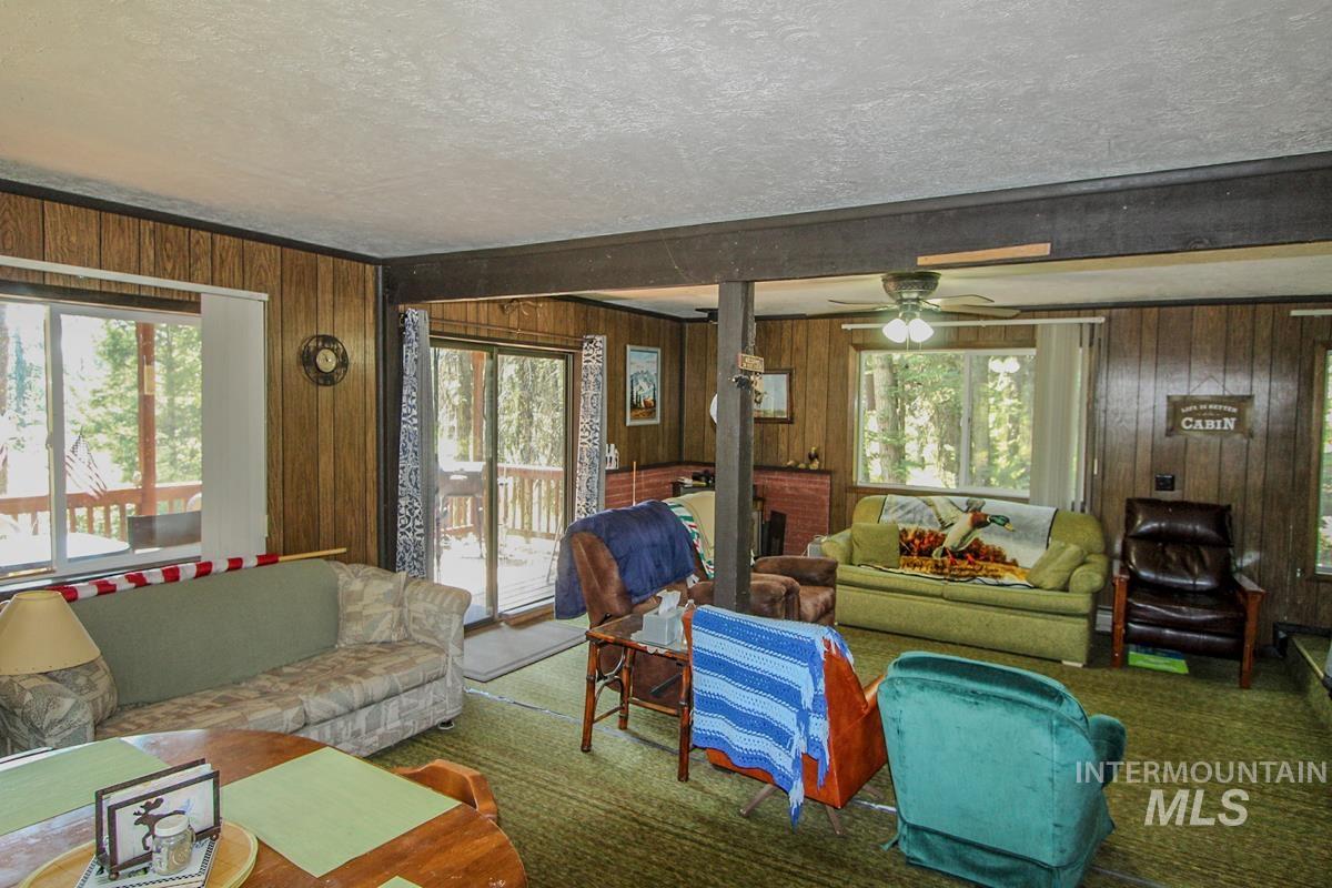 4 Ogburn Lane Property Photo 11