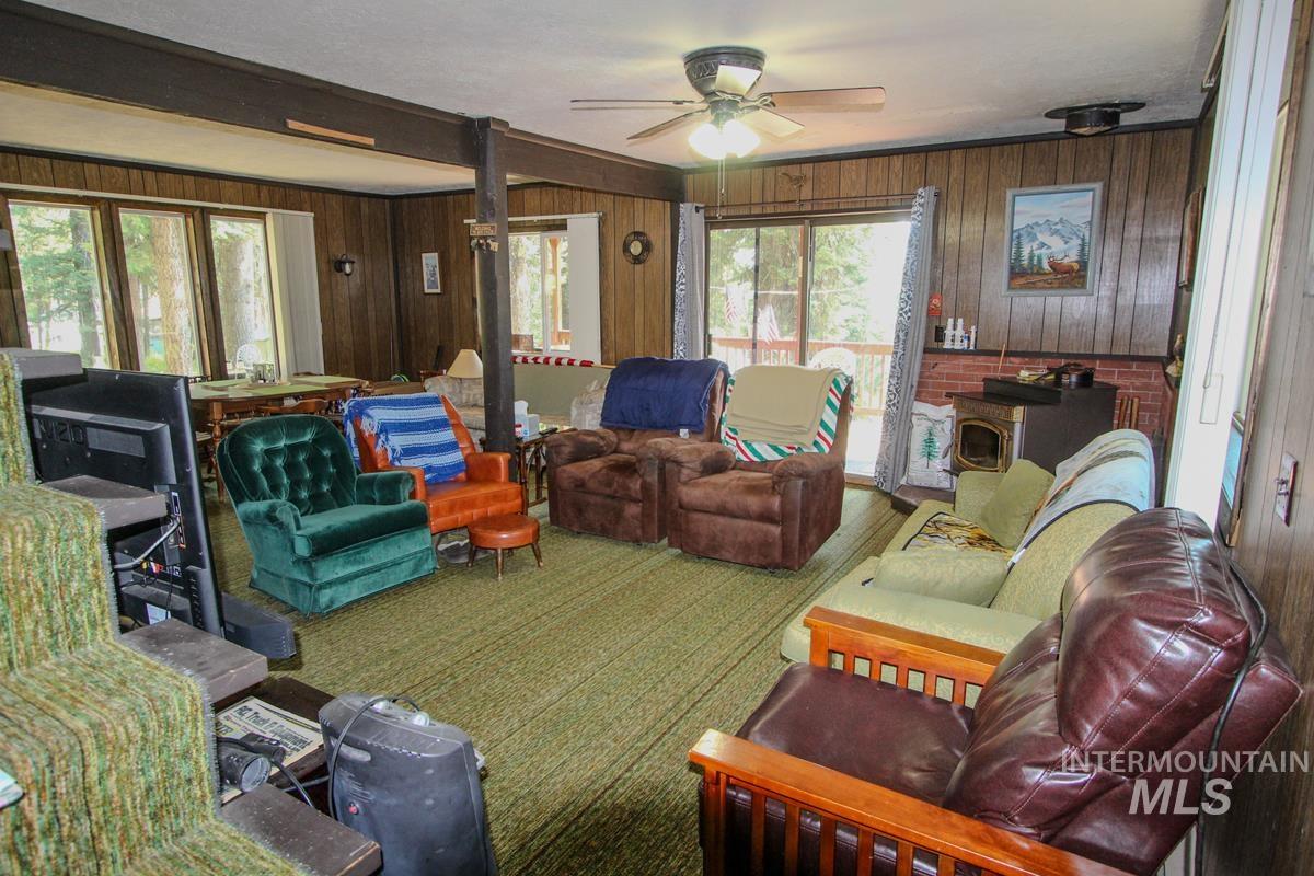 4 Ogburn Lane Property Photo 12